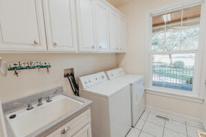 main property photo 66