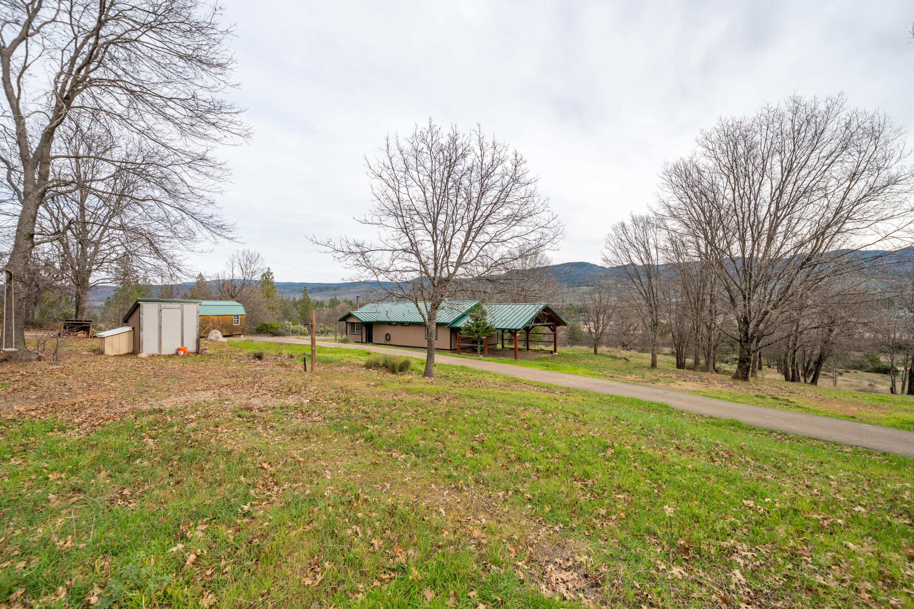 main property photo 4