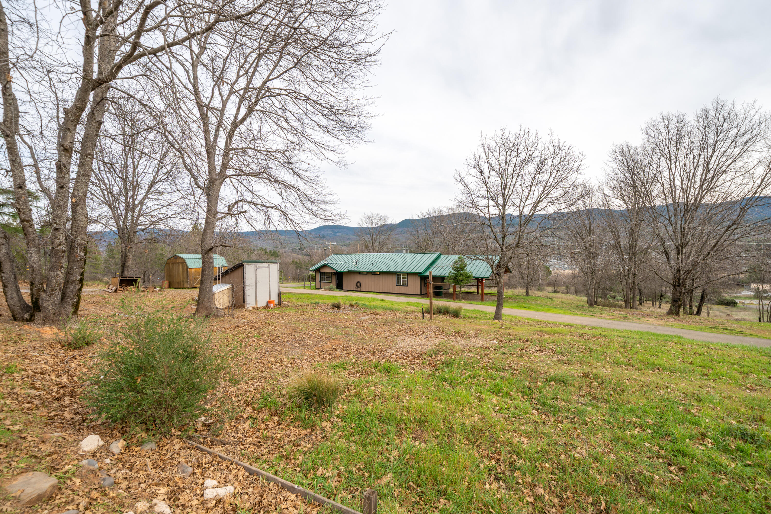main property photo 5