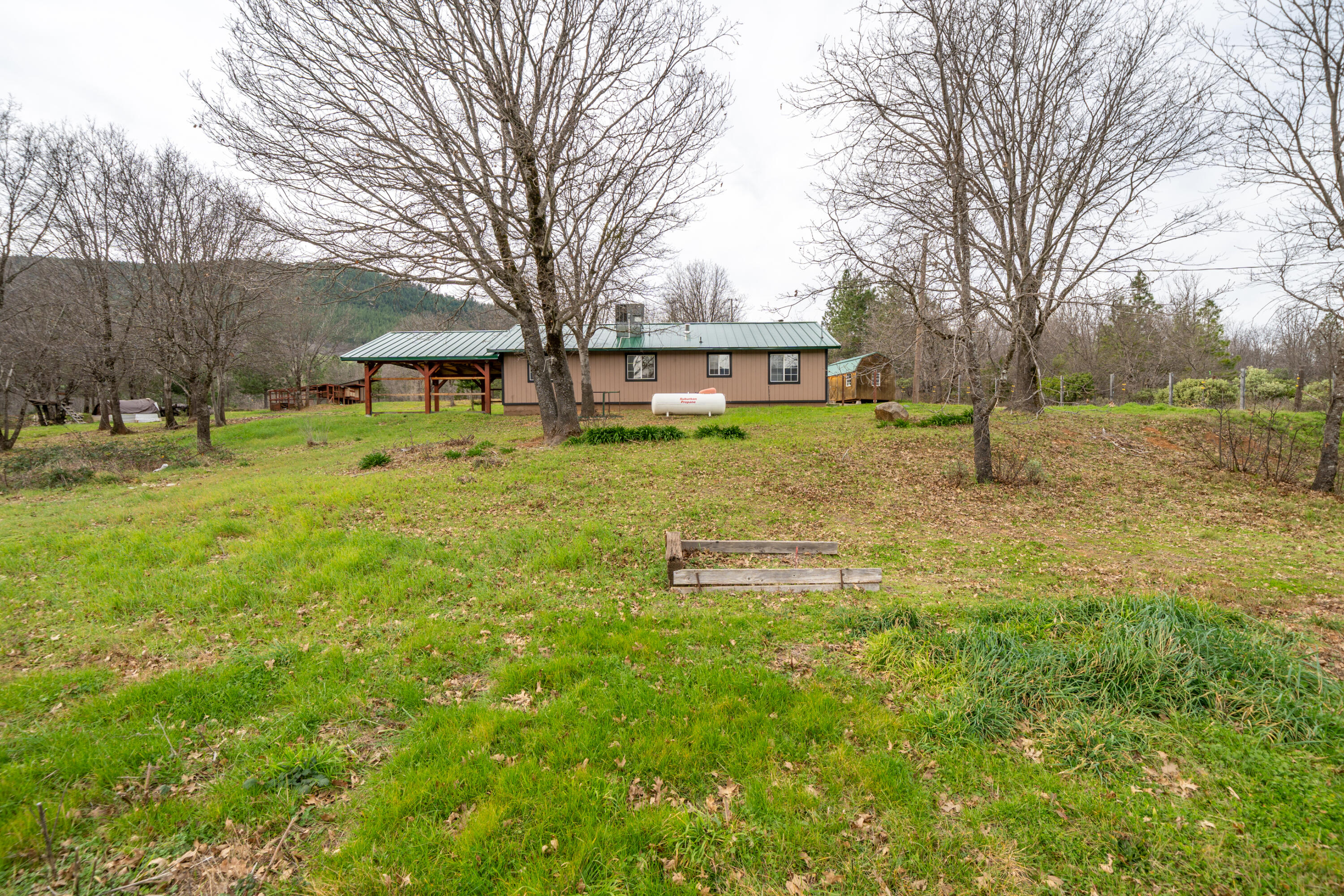 main property photo 54