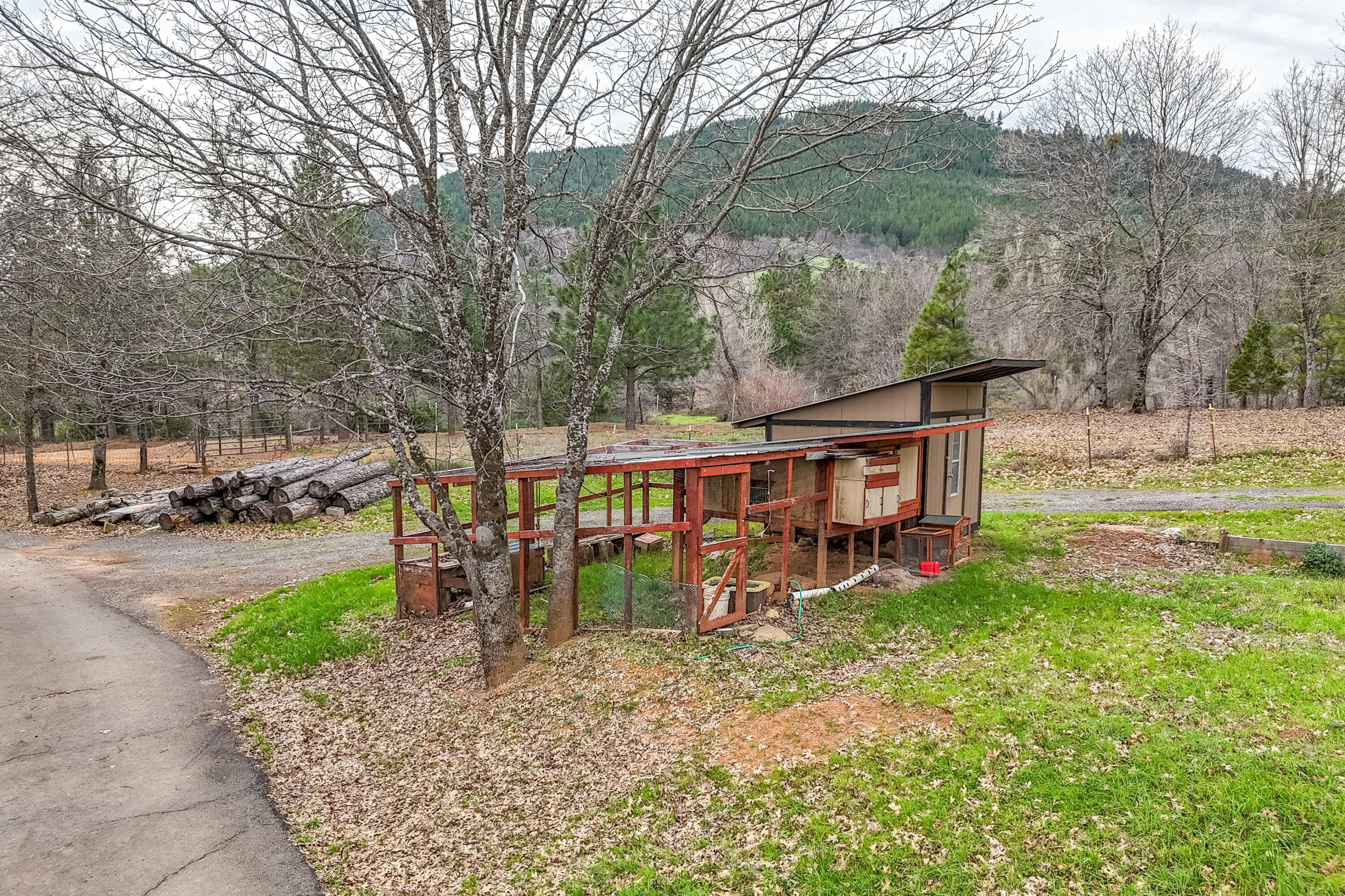 main property photo 66