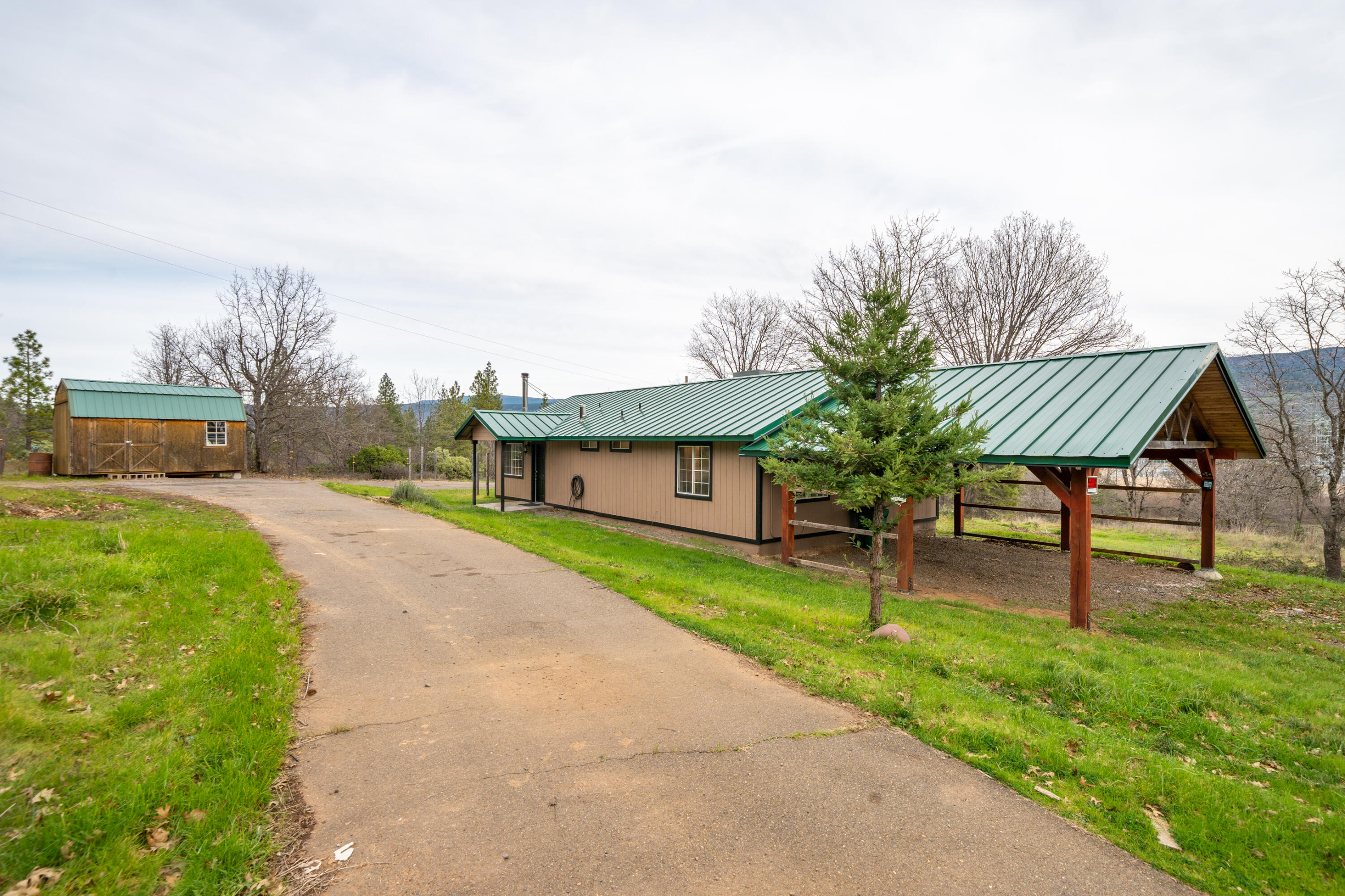main property photo 7