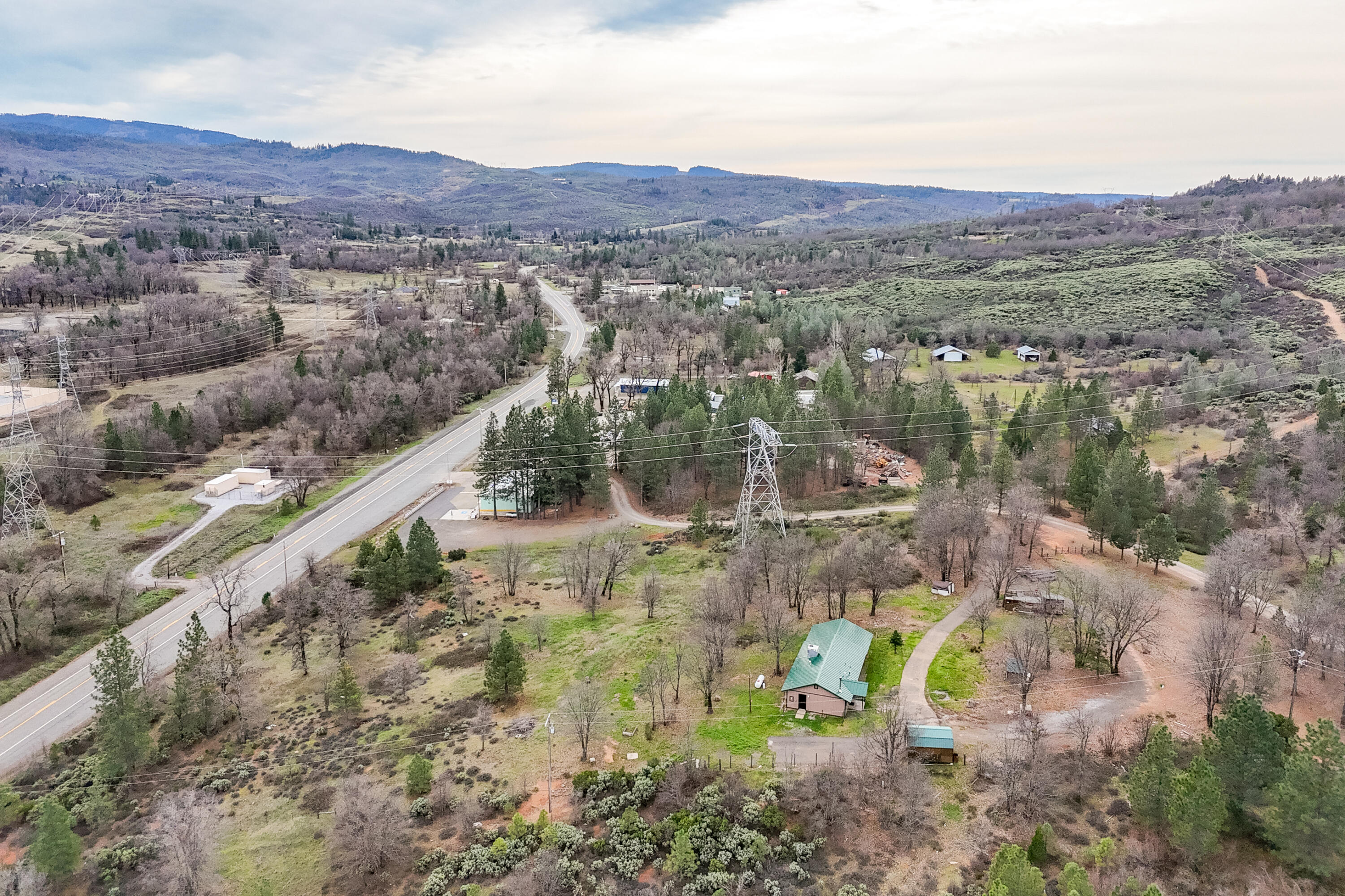 main property photo 74