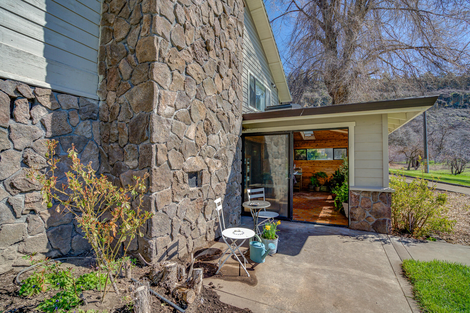 main property photo 62