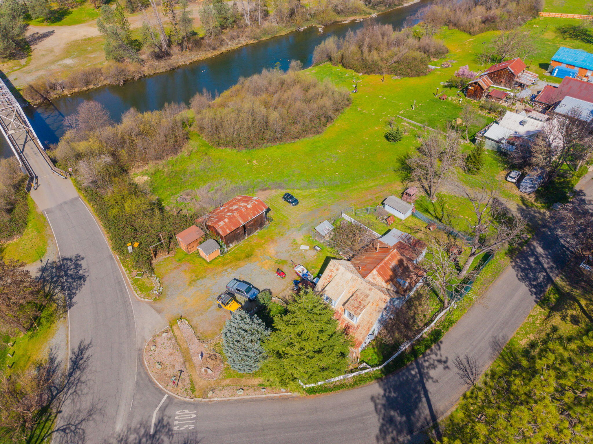 main property photo 19