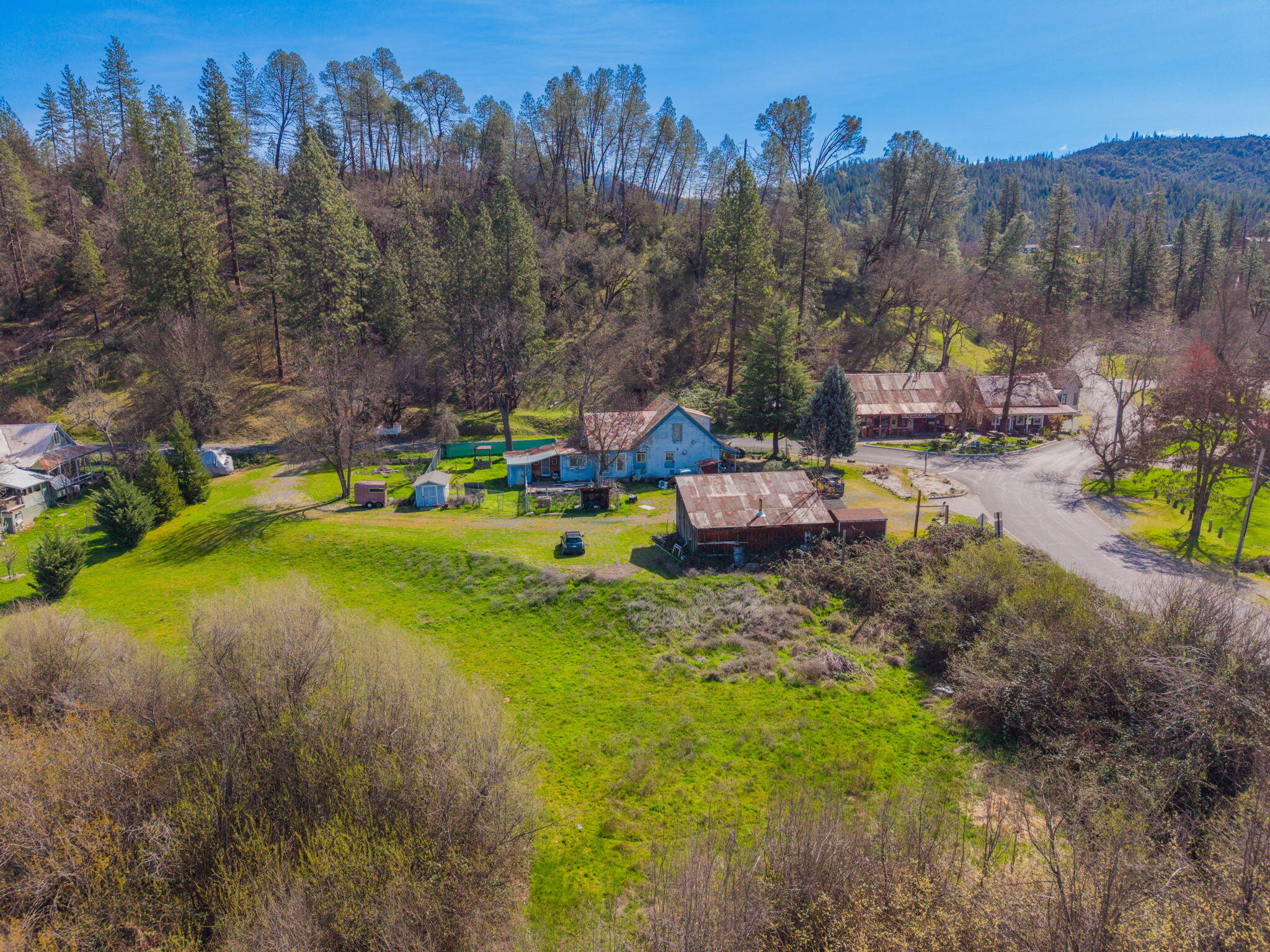main property photo 26