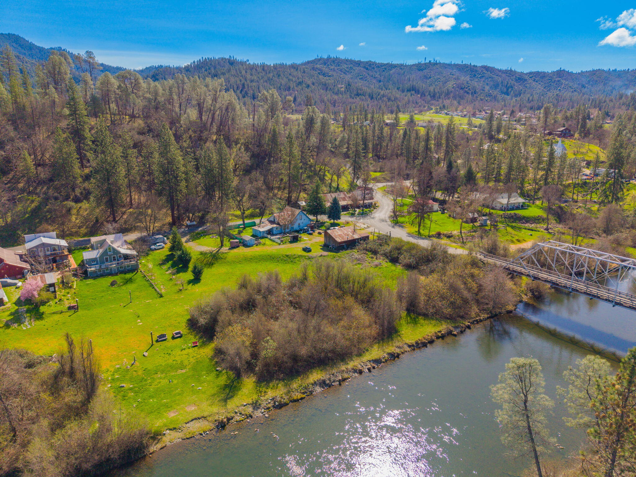 main property photo 34