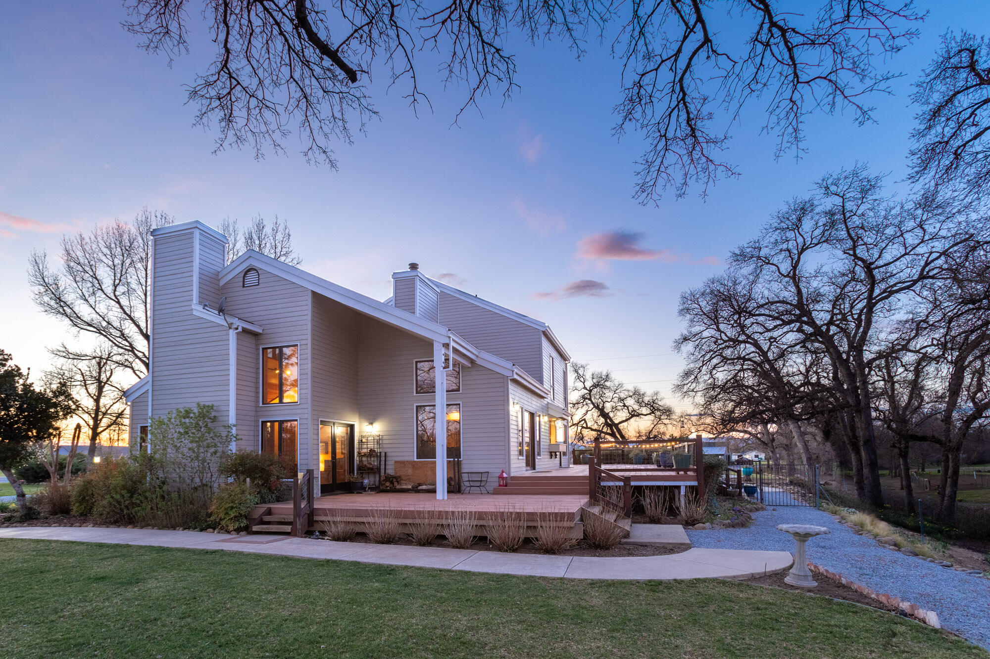 main property photo 13