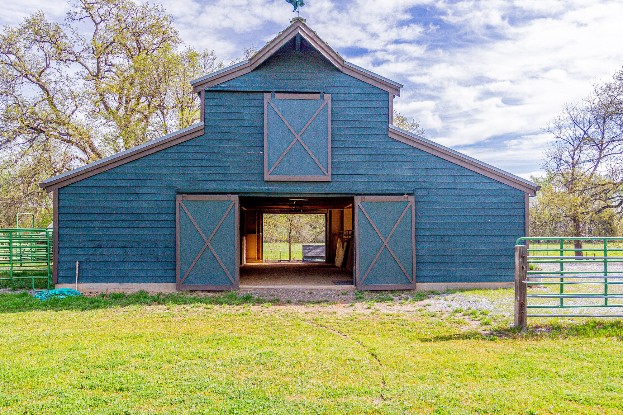 main property photo 52