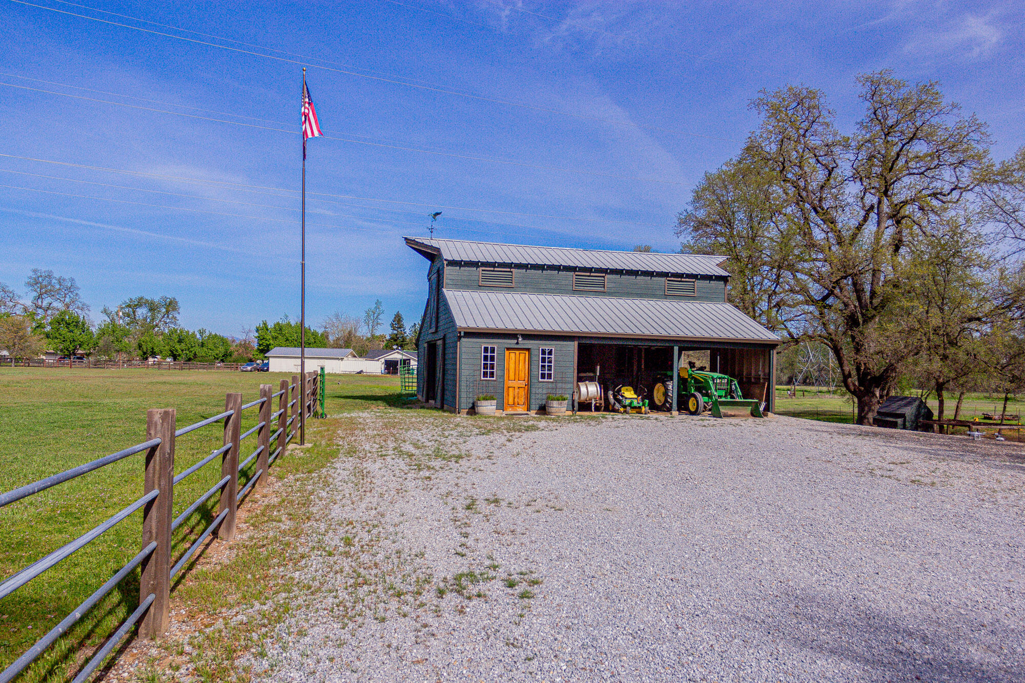 main property photo 75