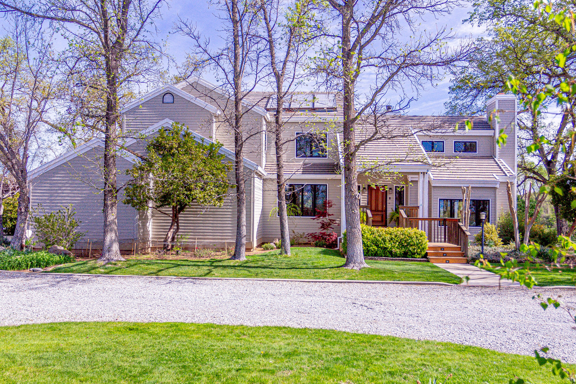 main property photo 79