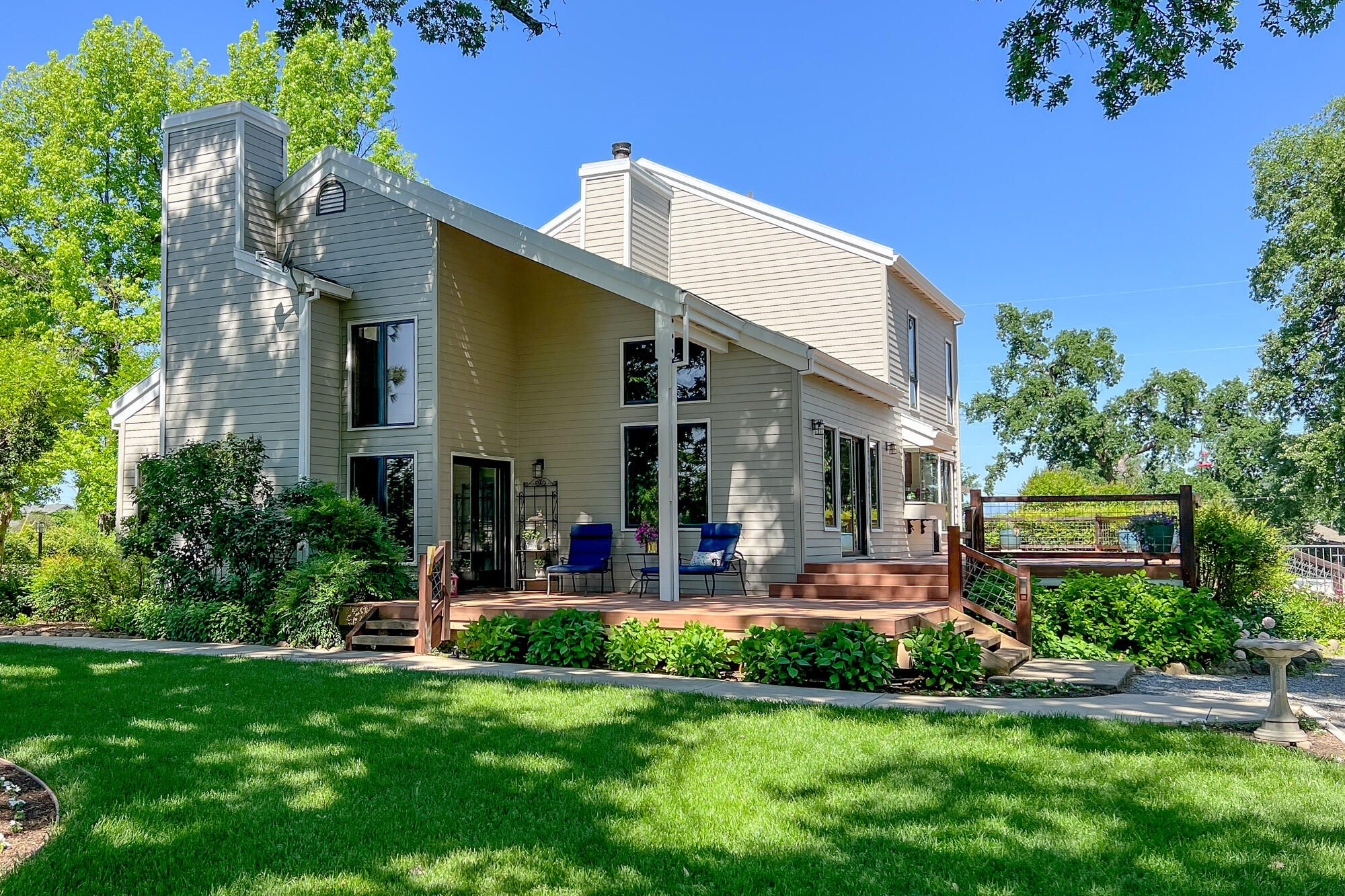 main property photo 96