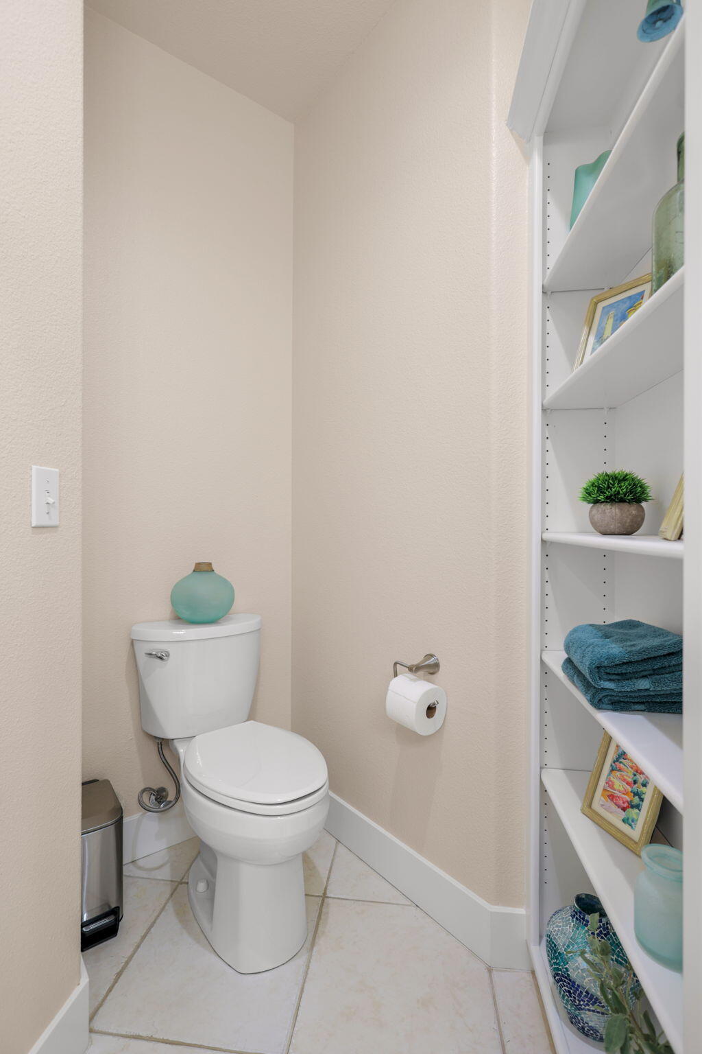 main property photo 66