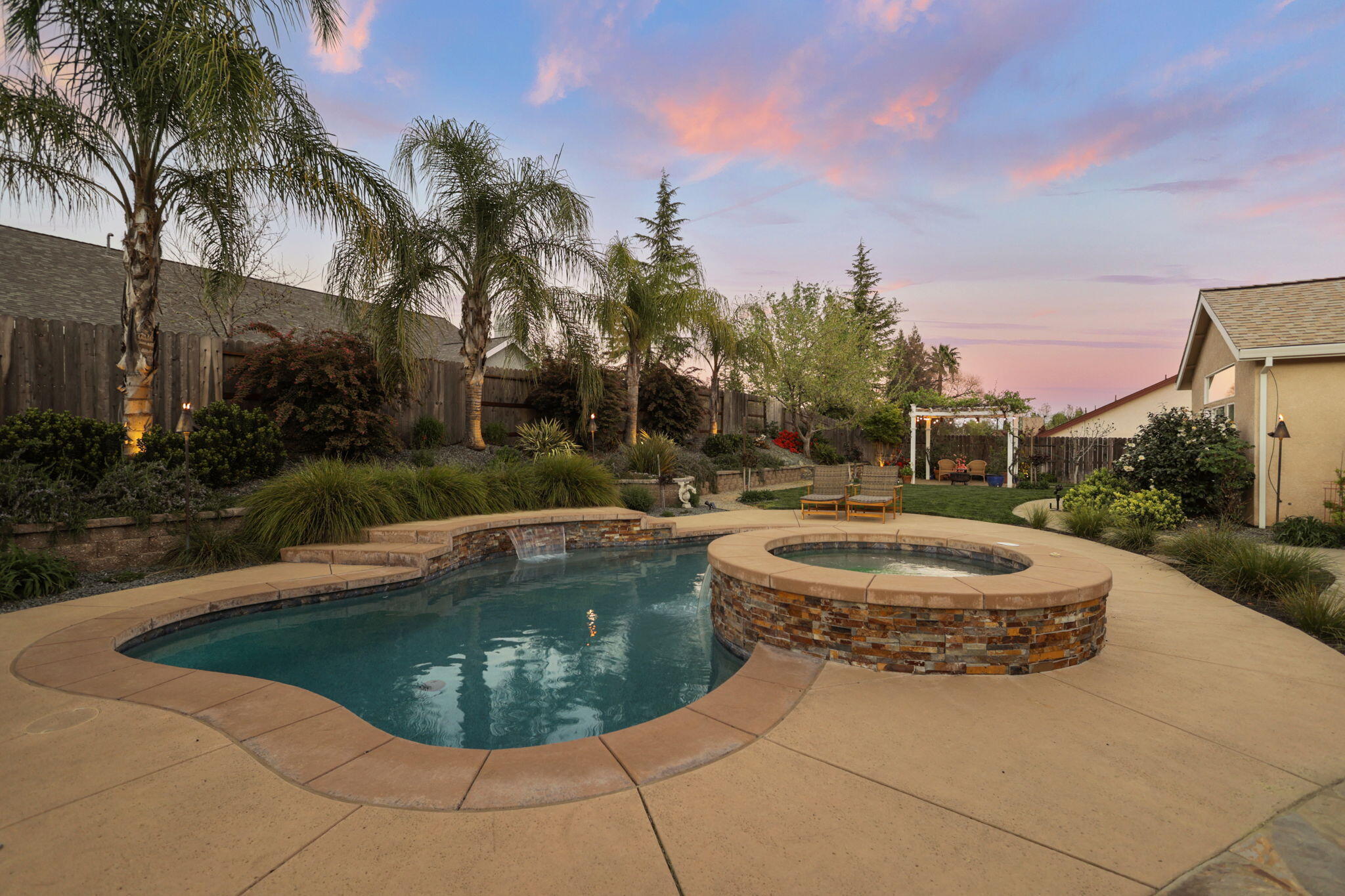 main property photo 73