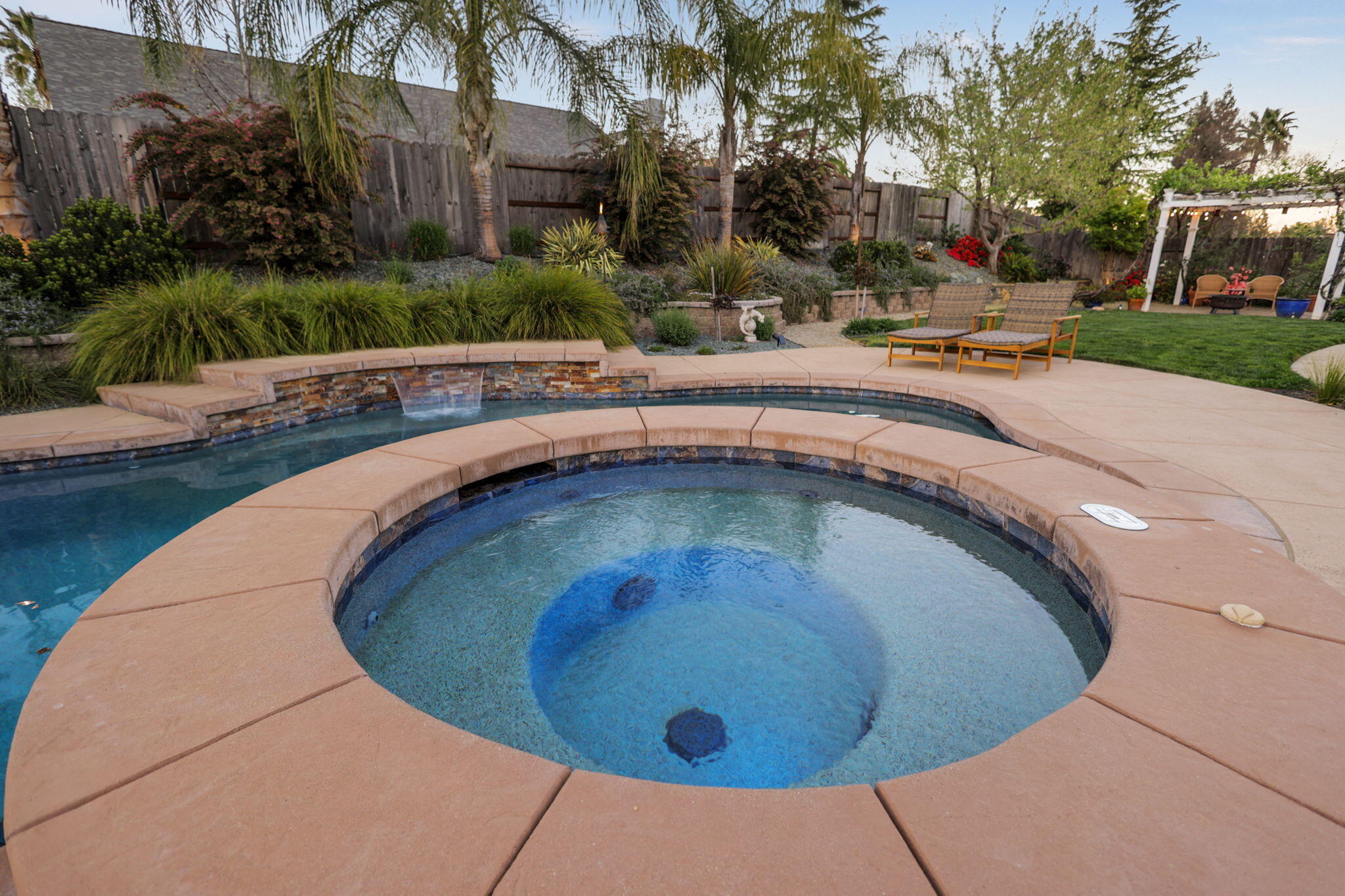 main property photo 75