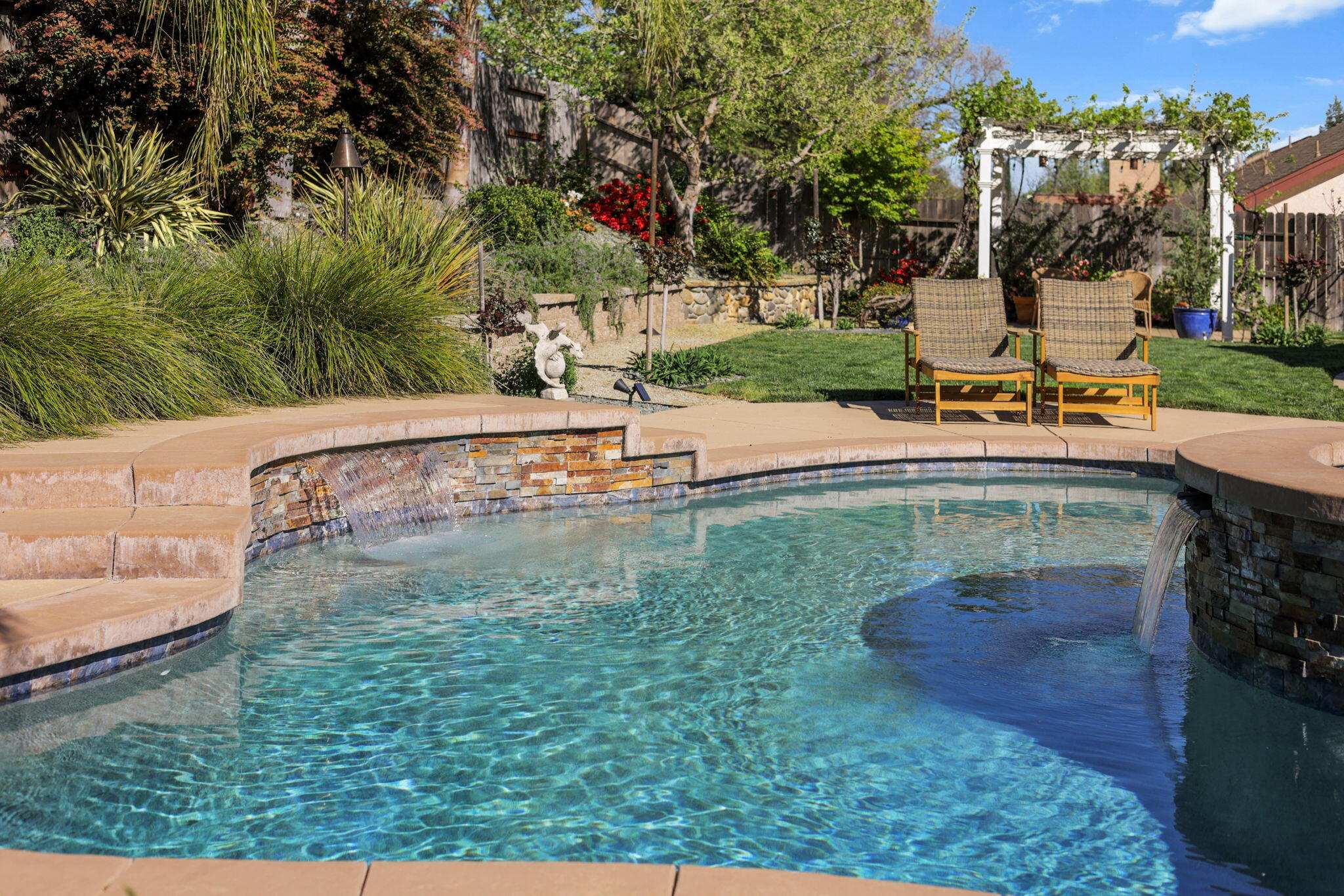 main property photo 84