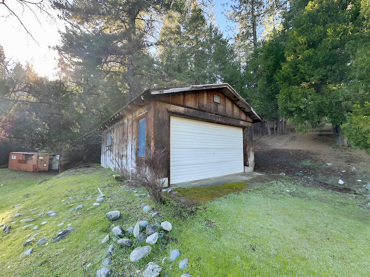main property photo 21