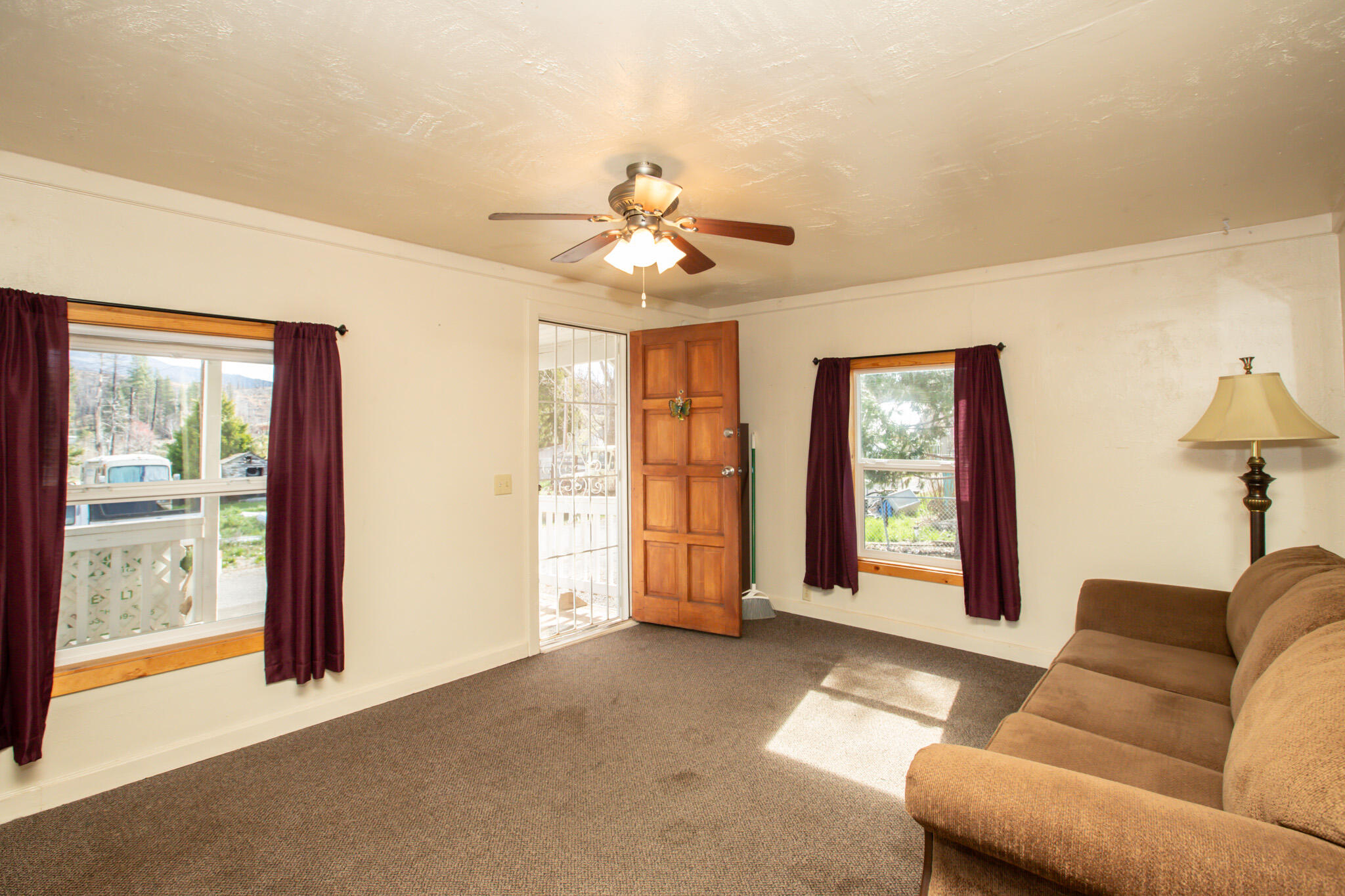main property photo 20