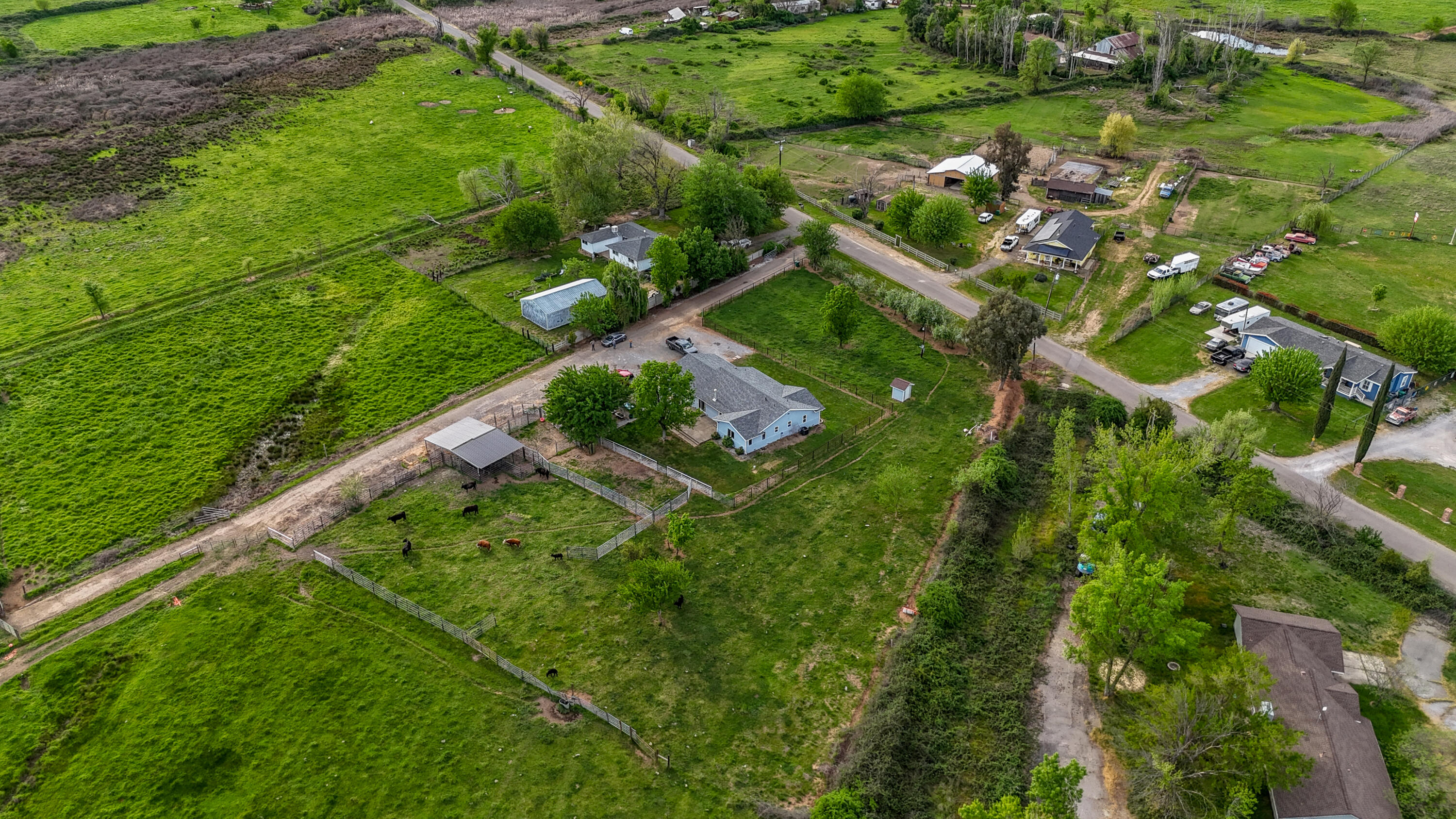 main property photo 42