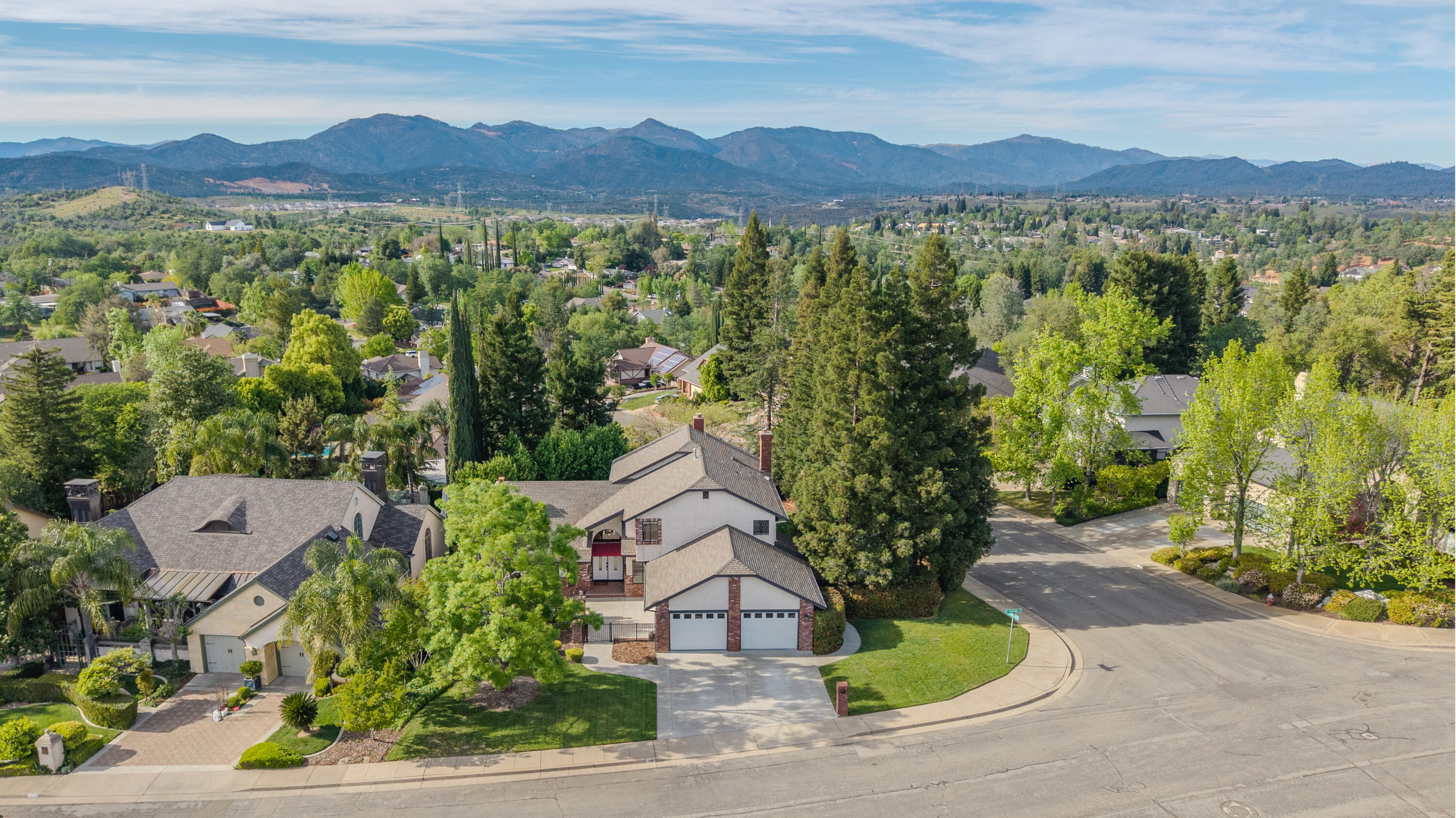 main property photo 70
