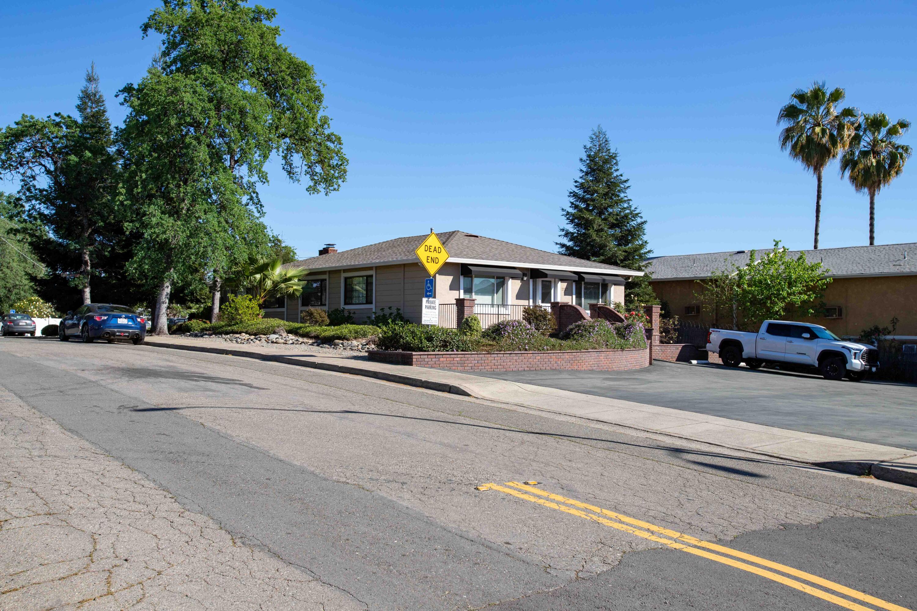 main property photo 40