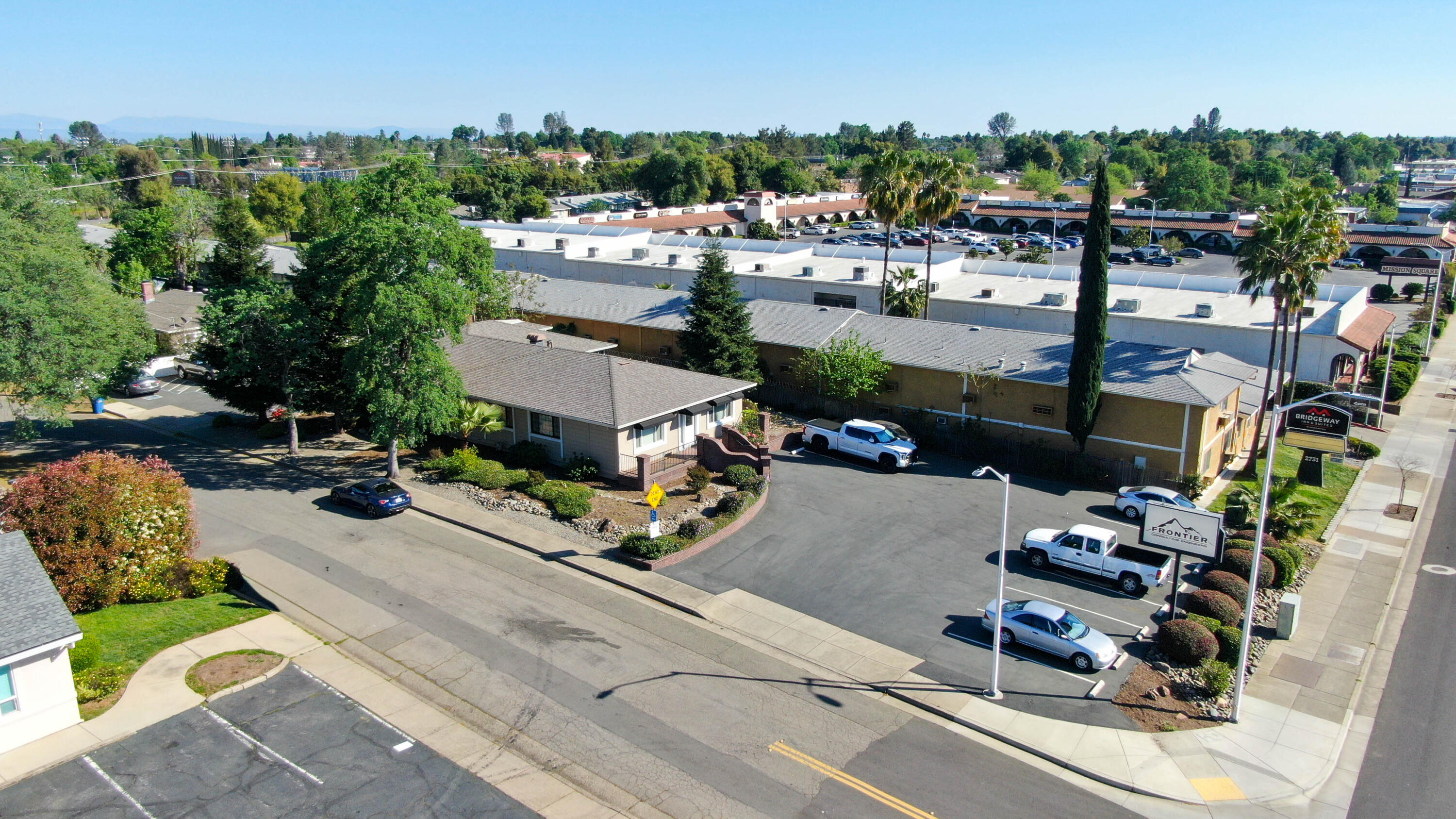 main property photo 5