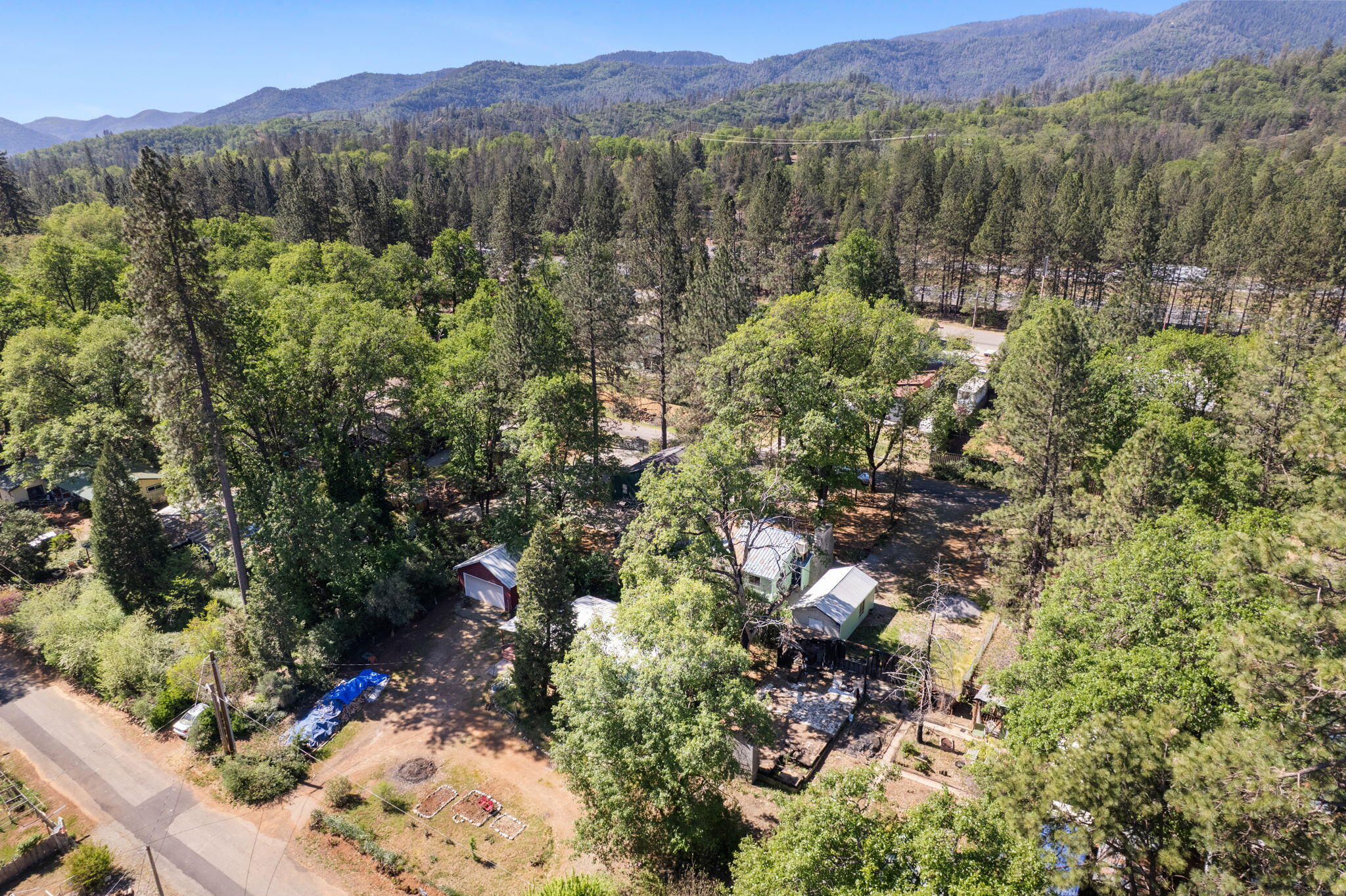 main property photo 43