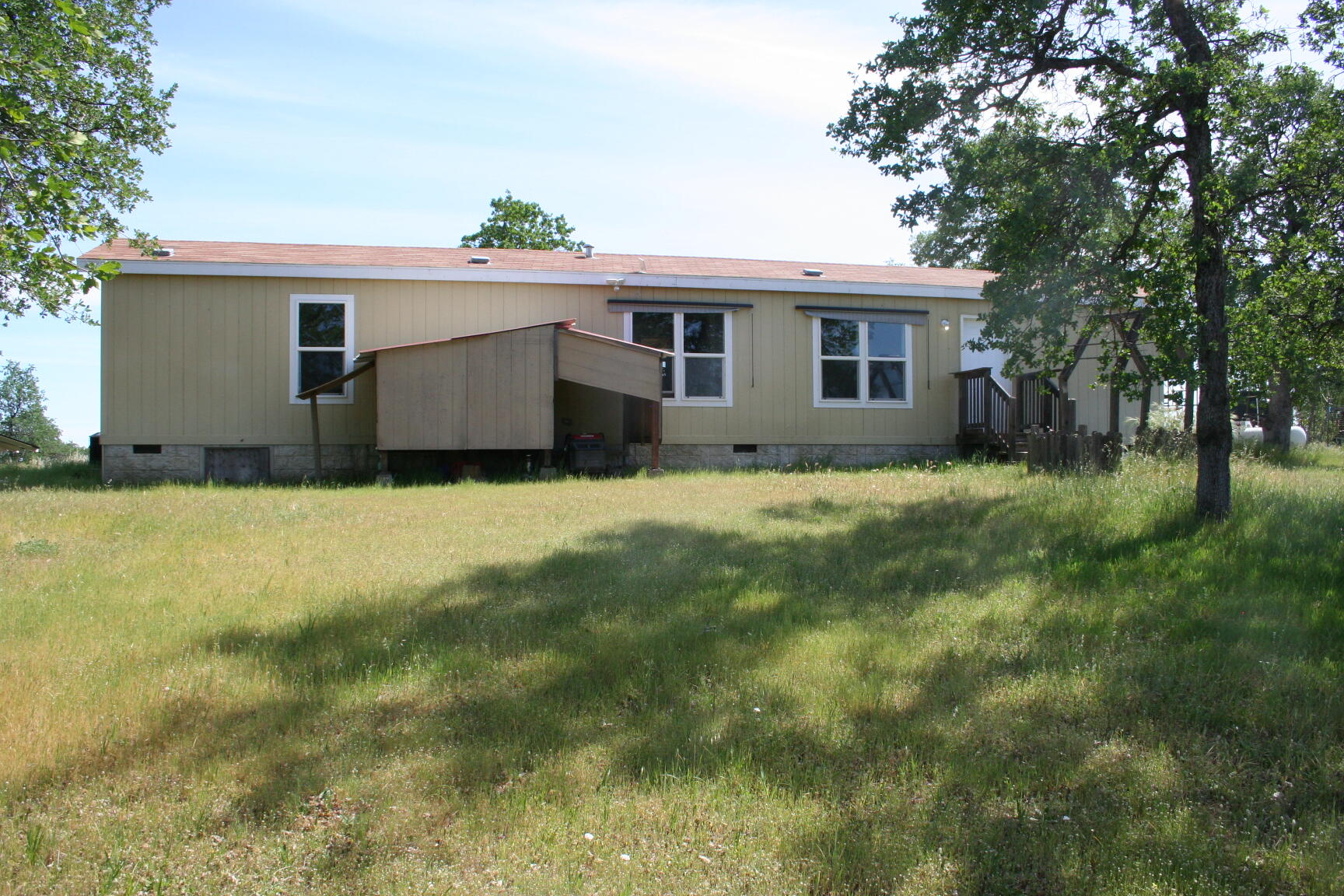 main property photo 7