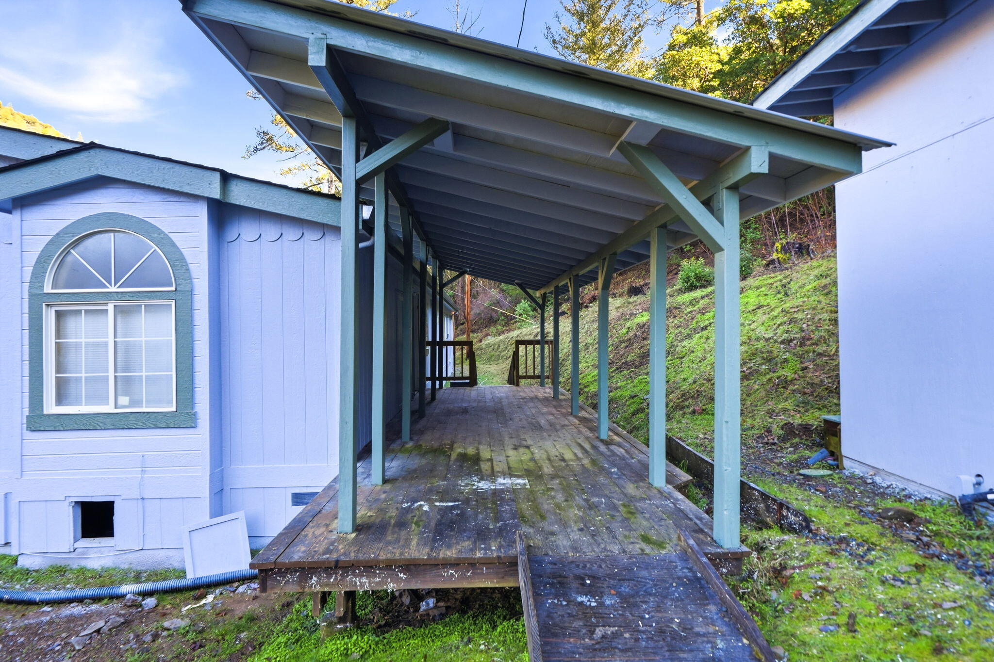 main property photo 50
