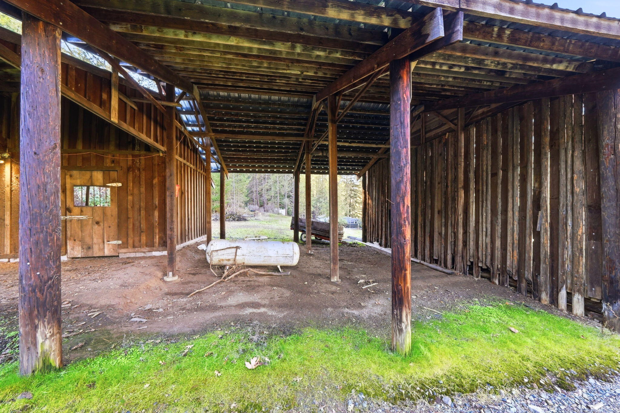 main property photo 57