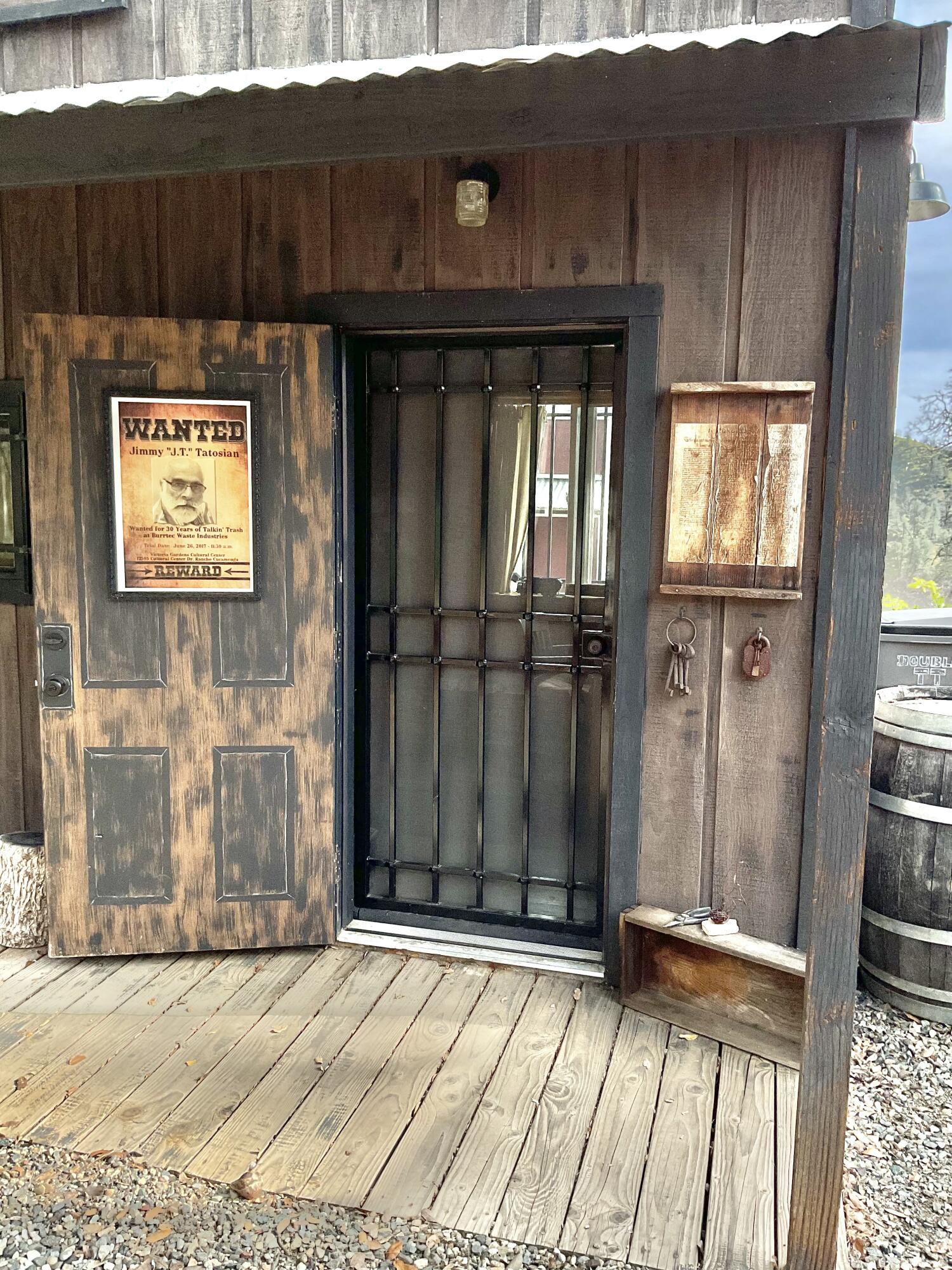 main property photo 19