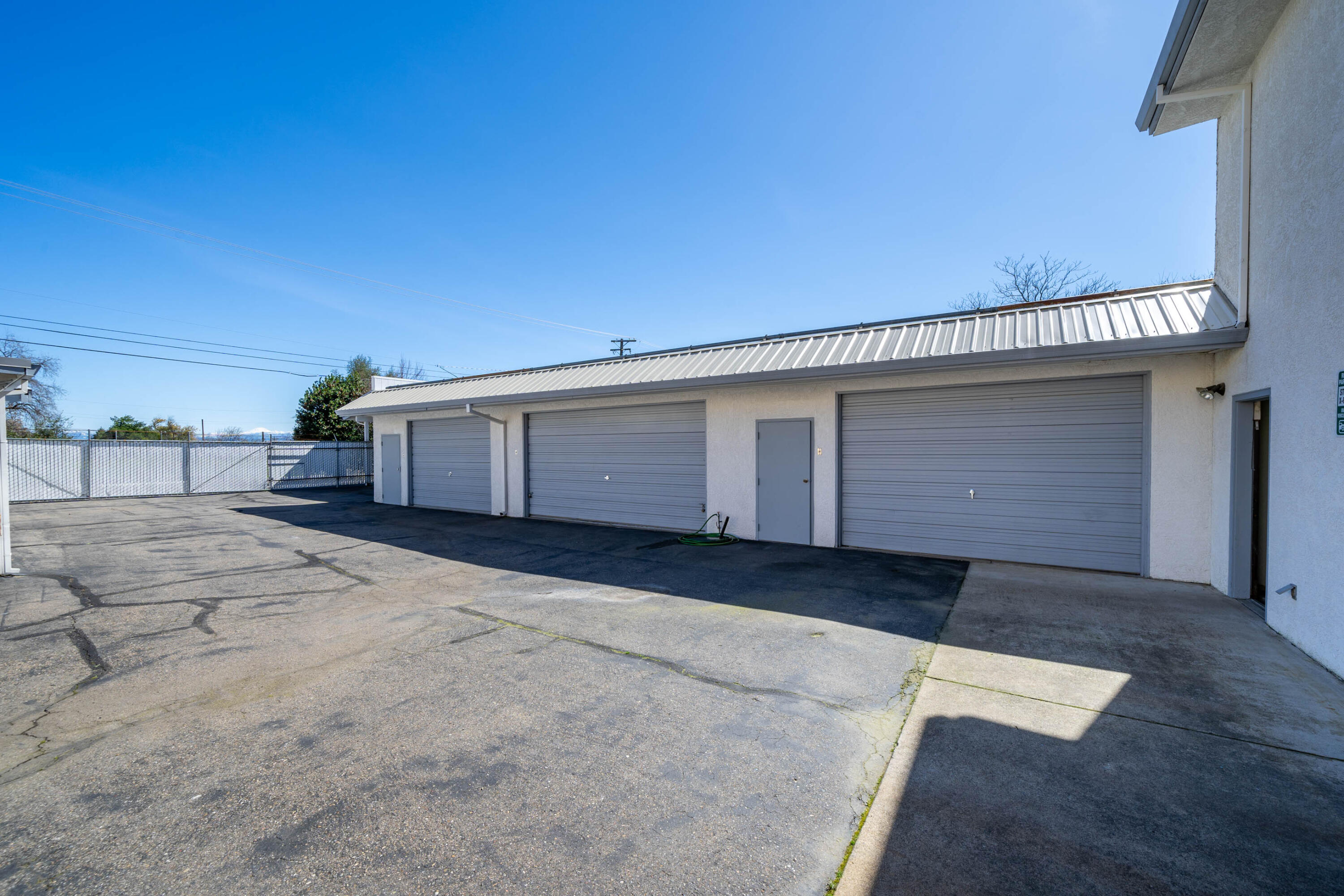 main property photo 57