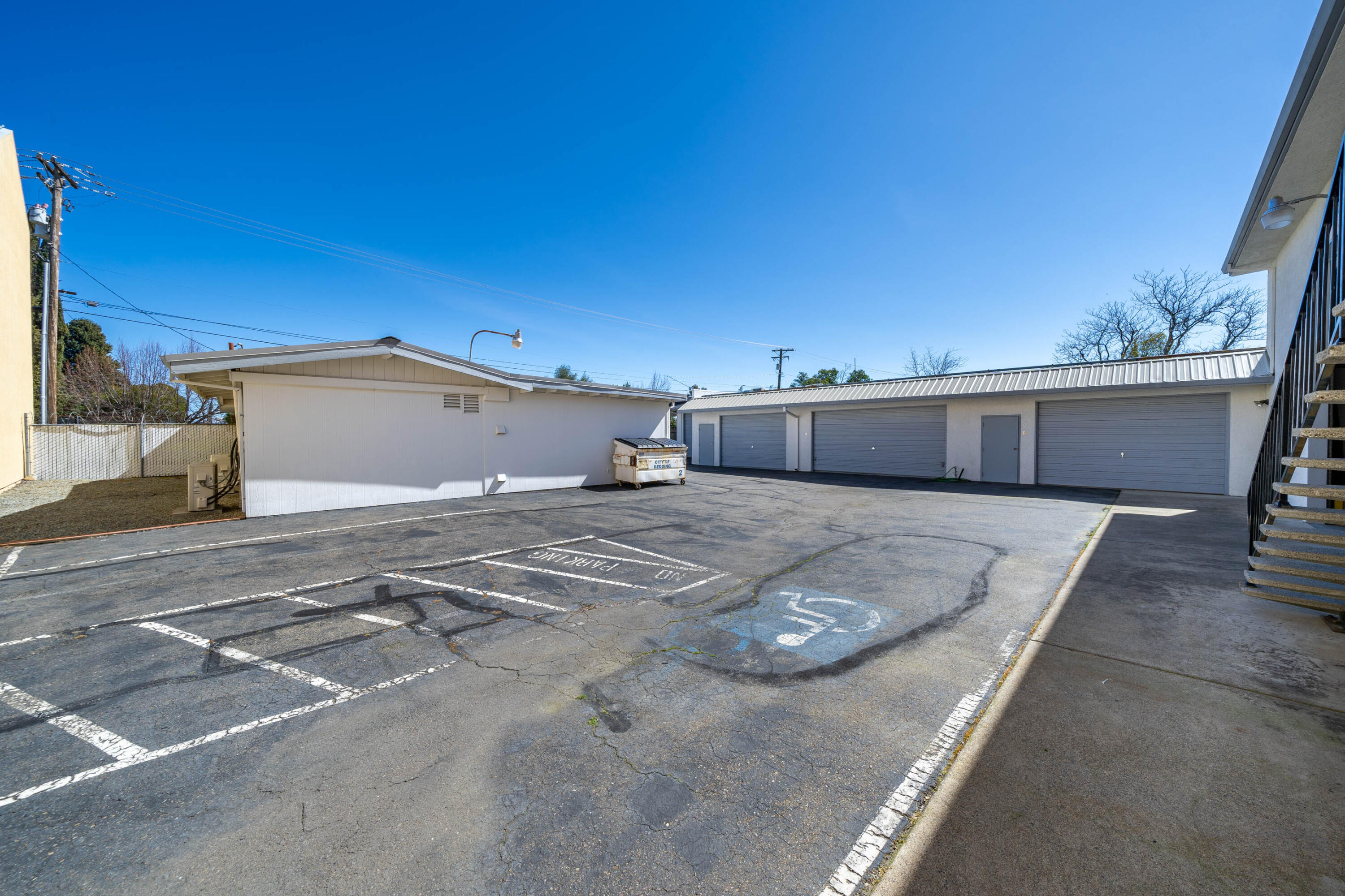 main property photo 59