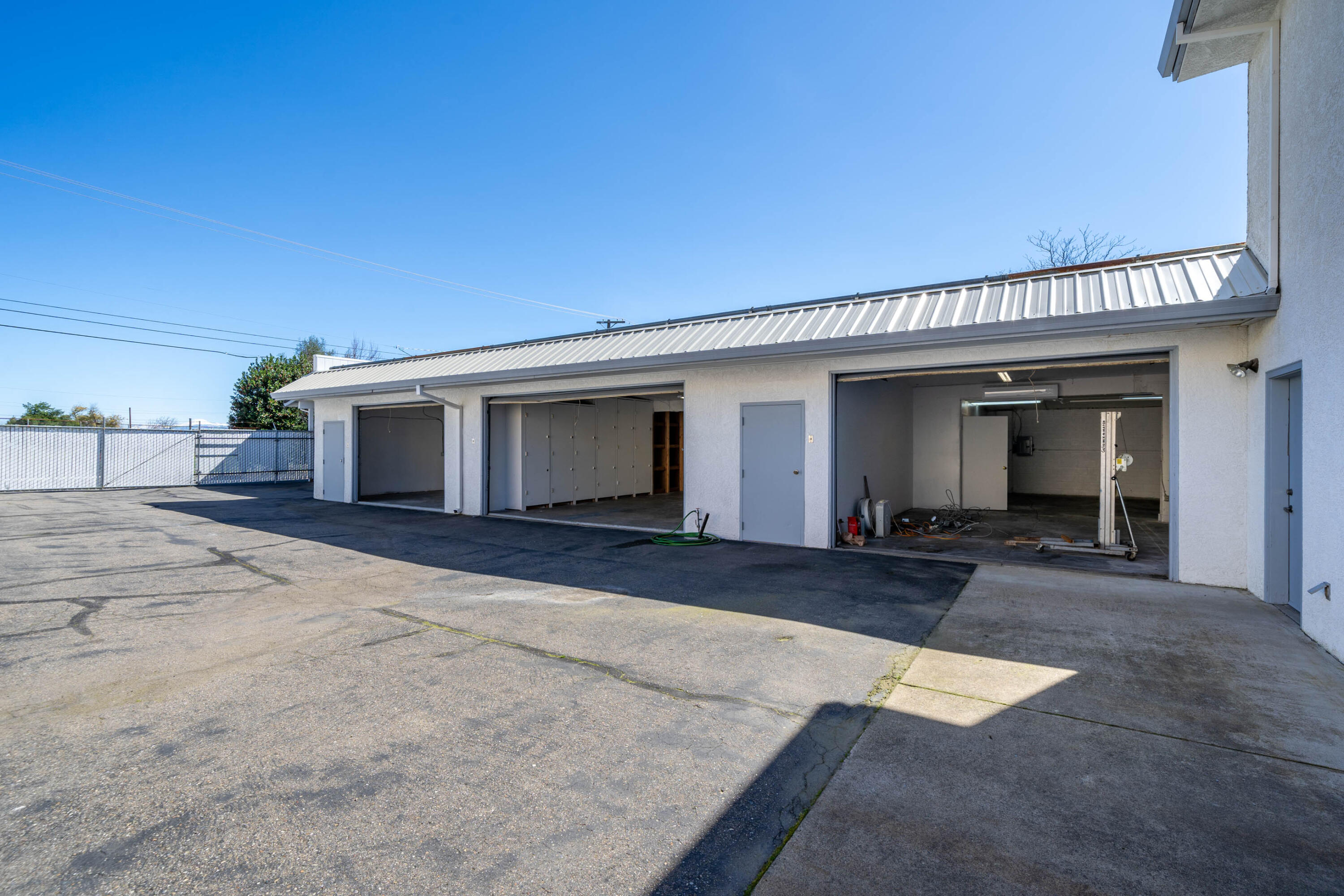 main property photo 64