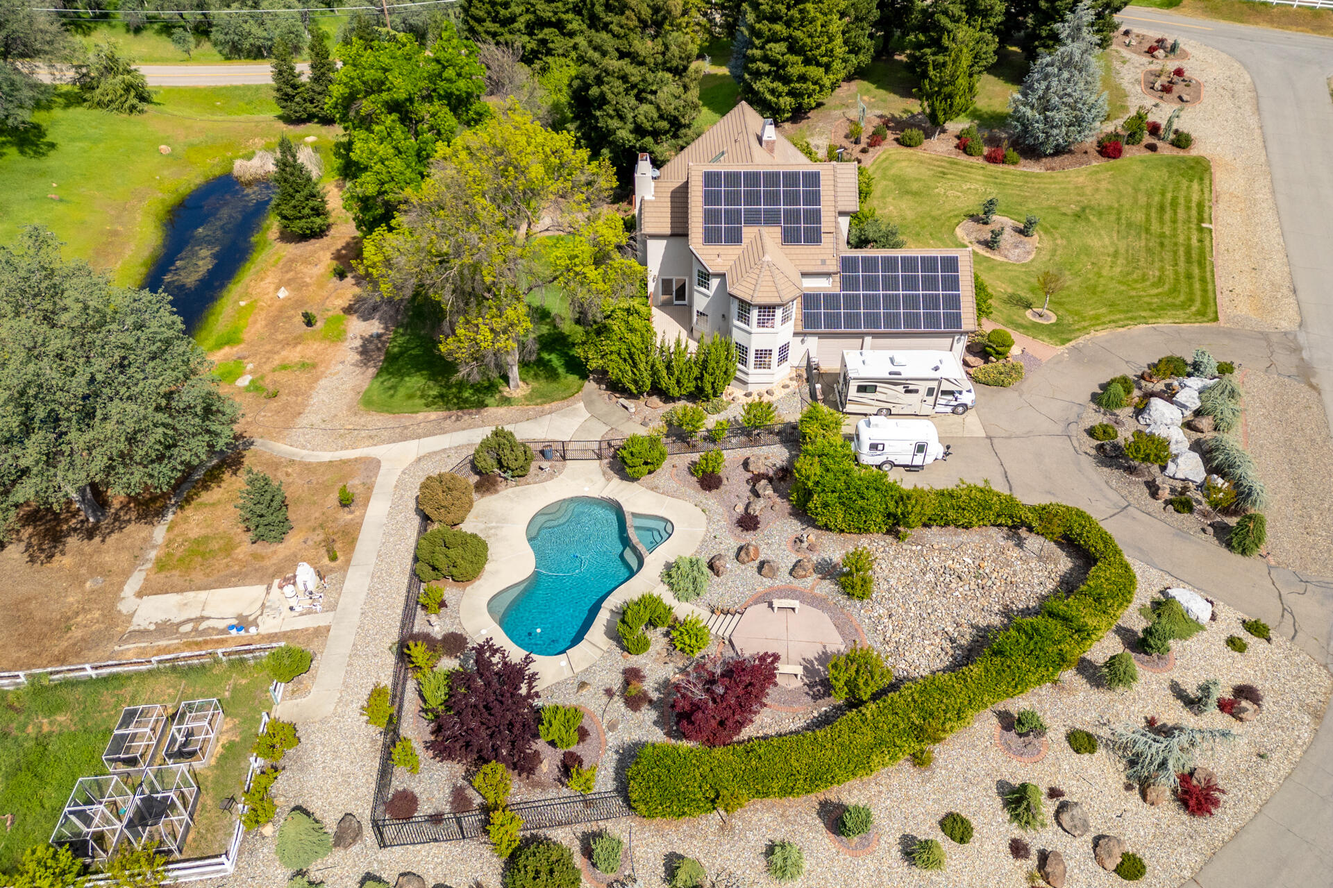 main property photo 67