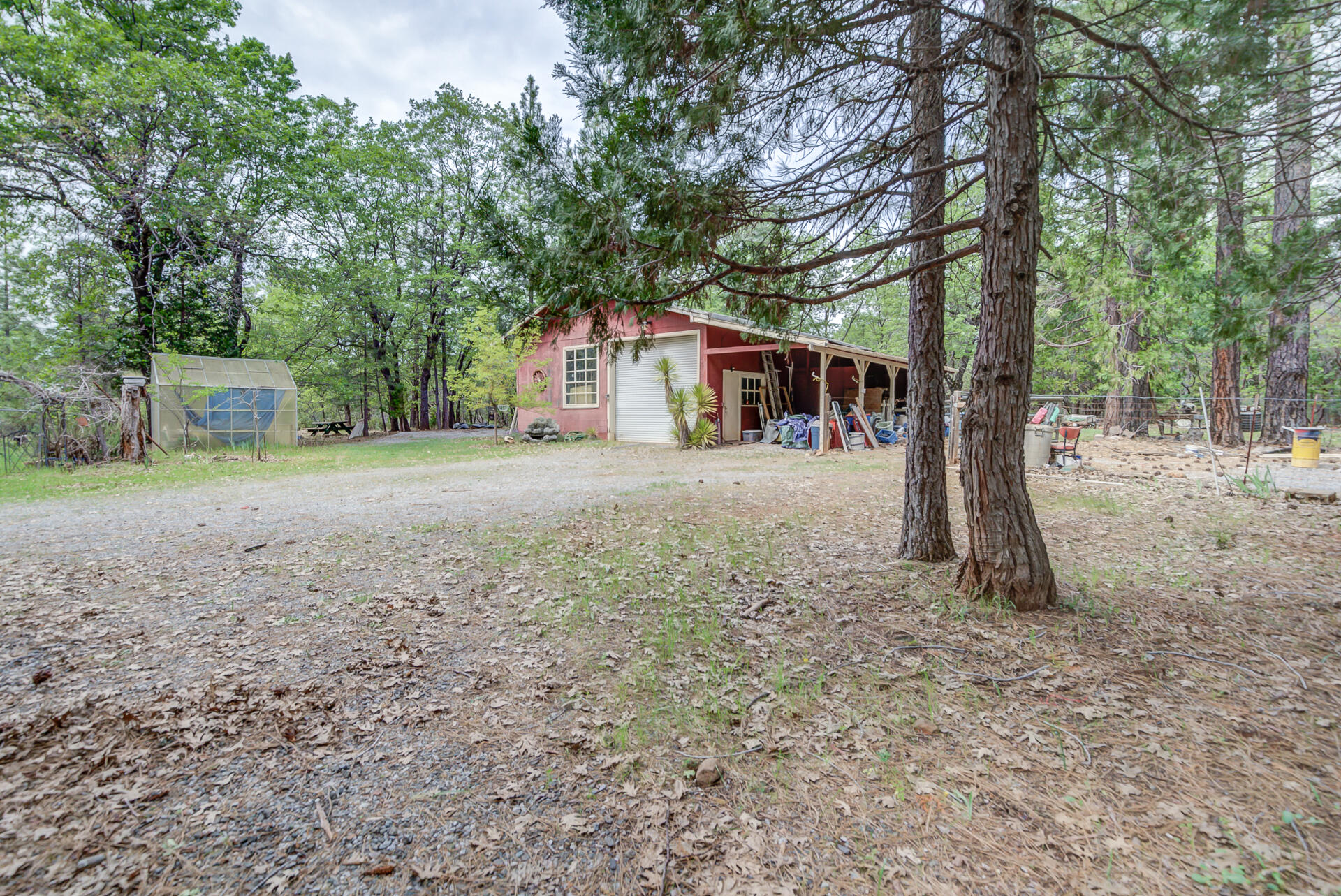 main property photo 13