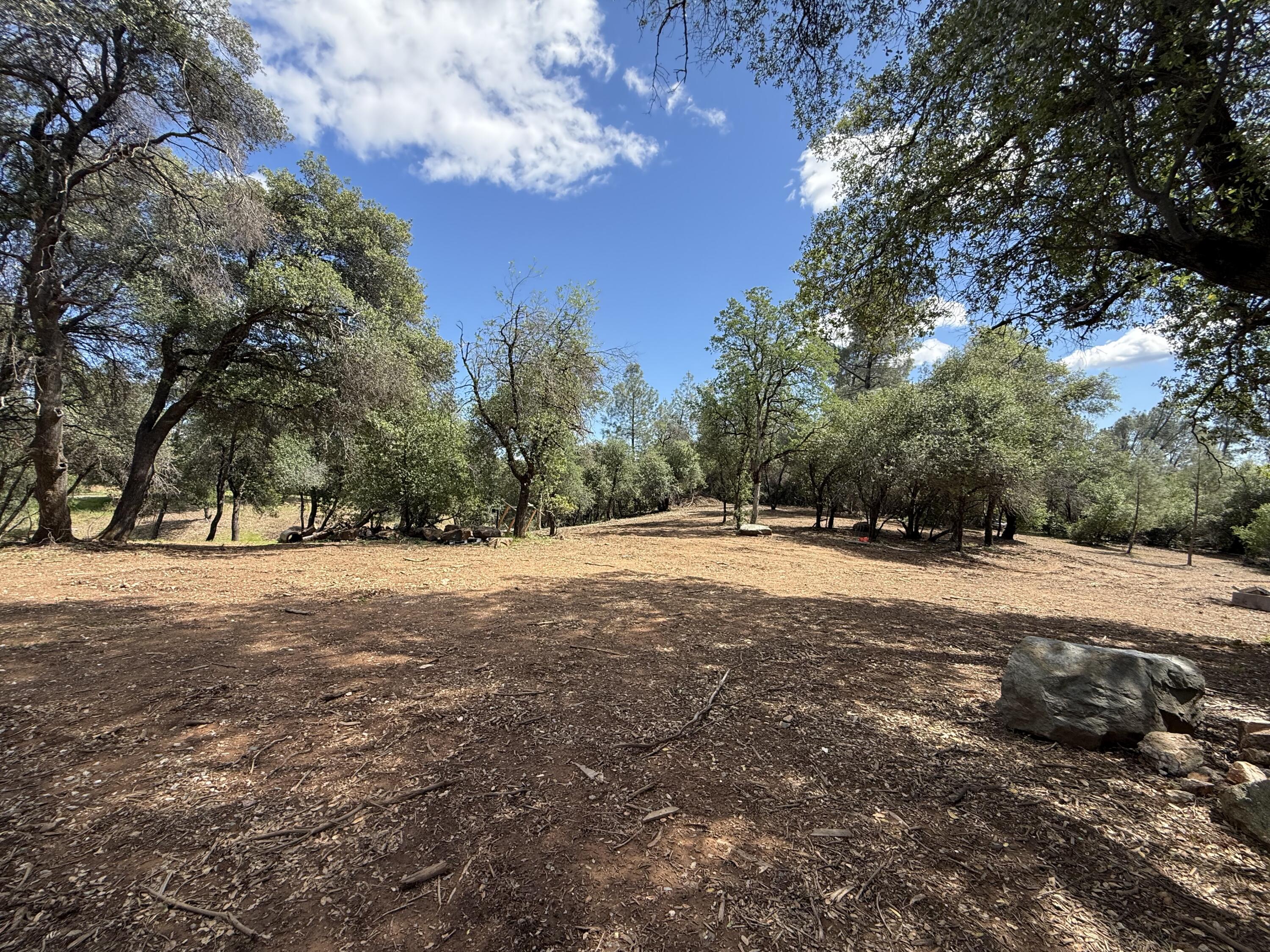 main property photo 10