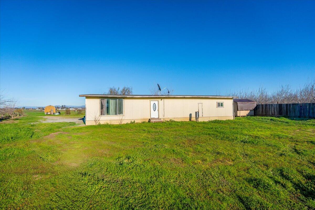 main property photo 46