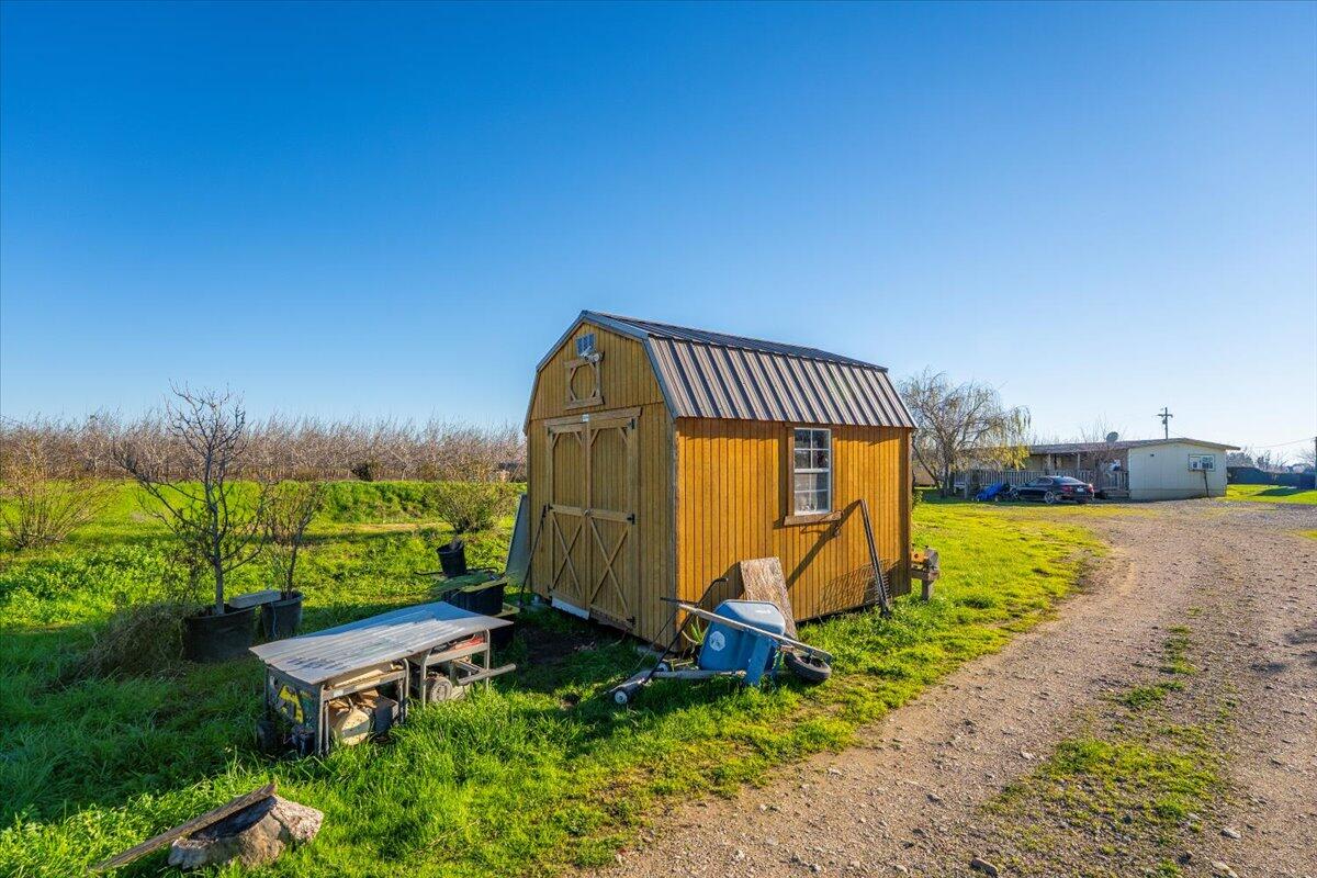 main property photo 49