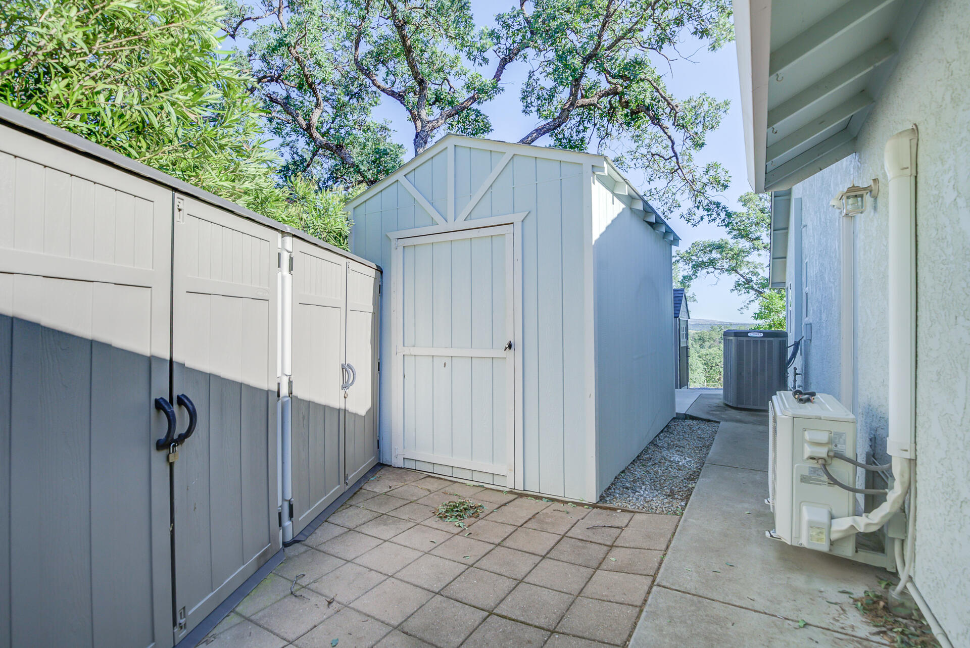 main property photo 65