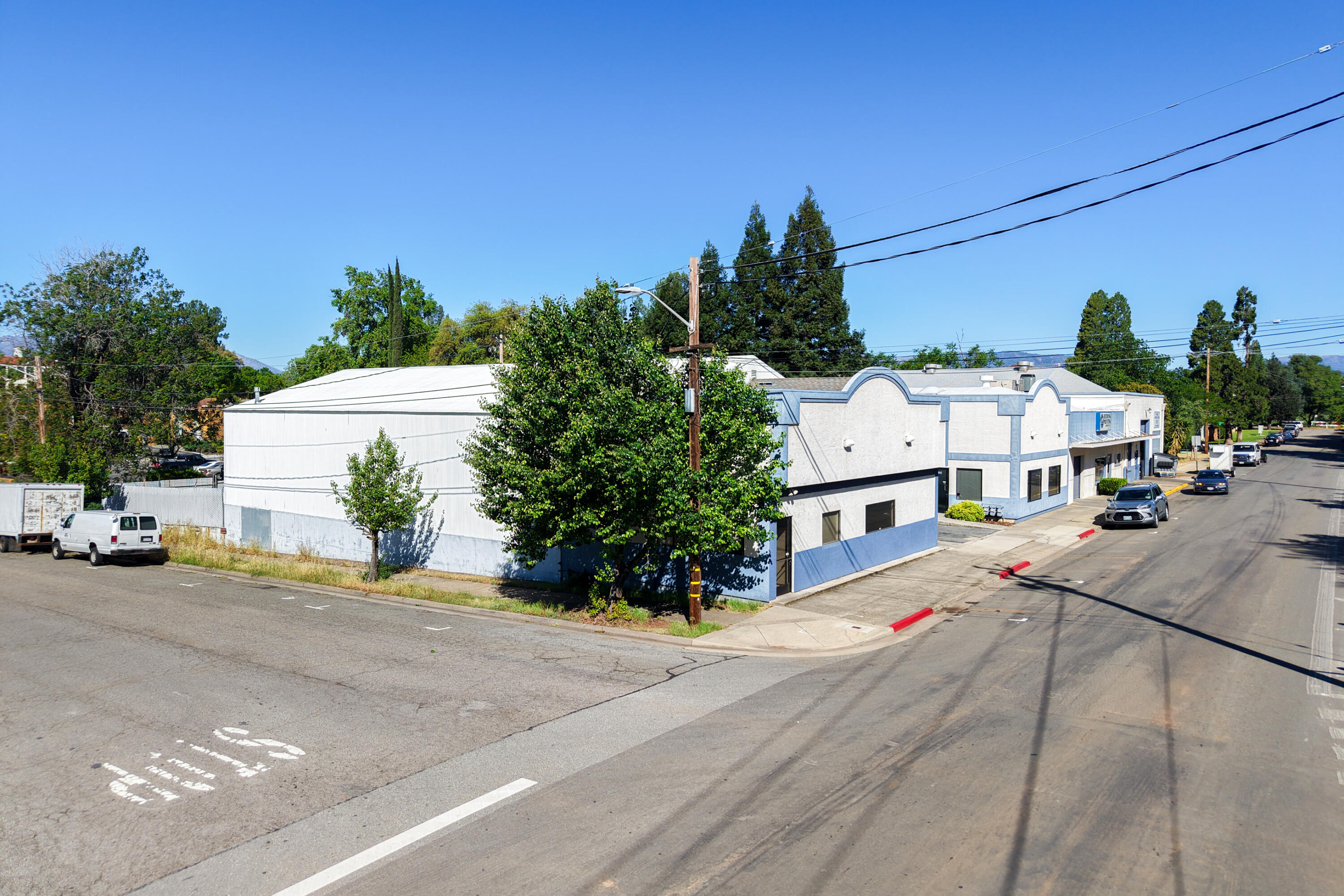 main property photo 16
