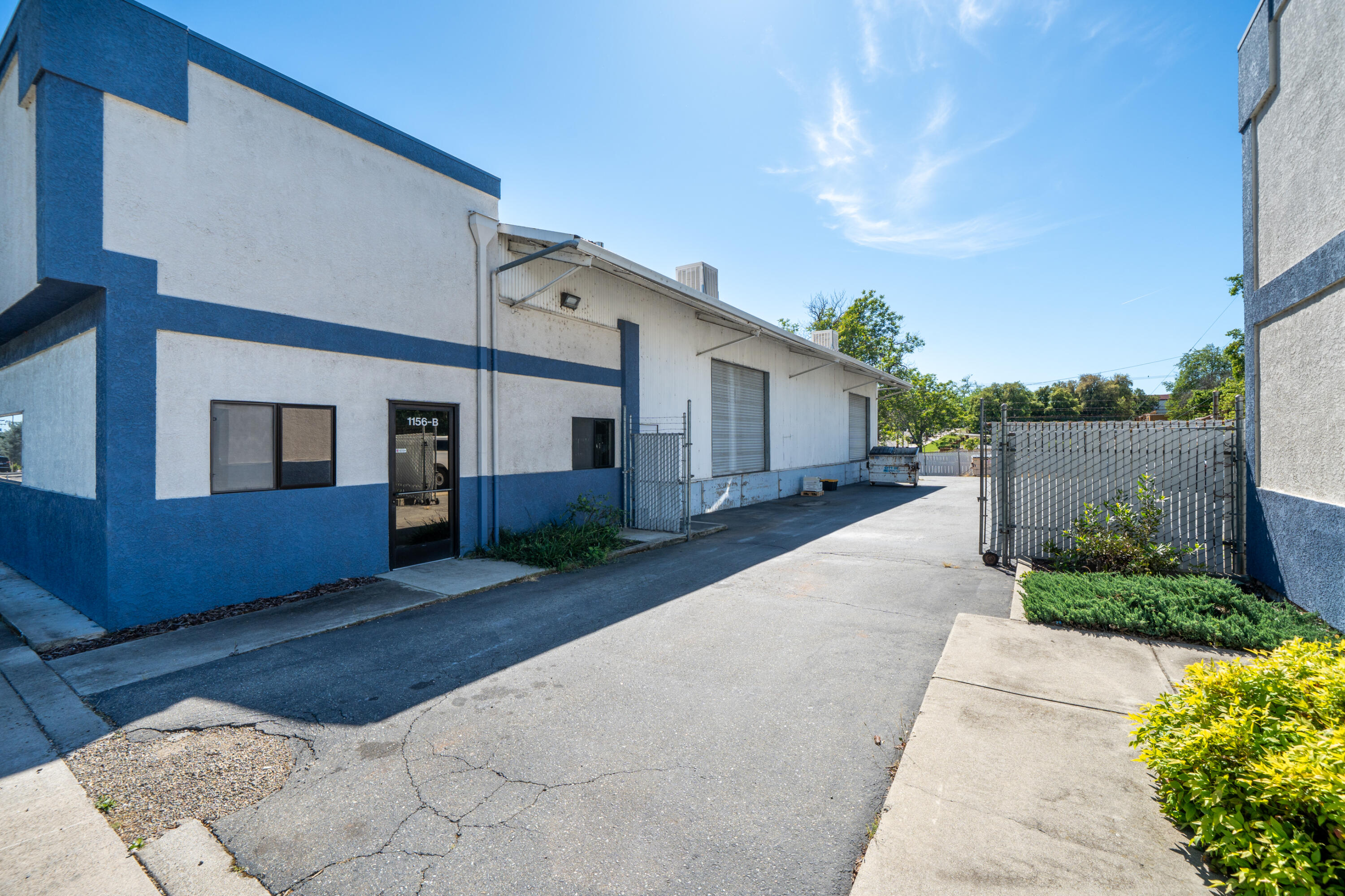 main property photo 7