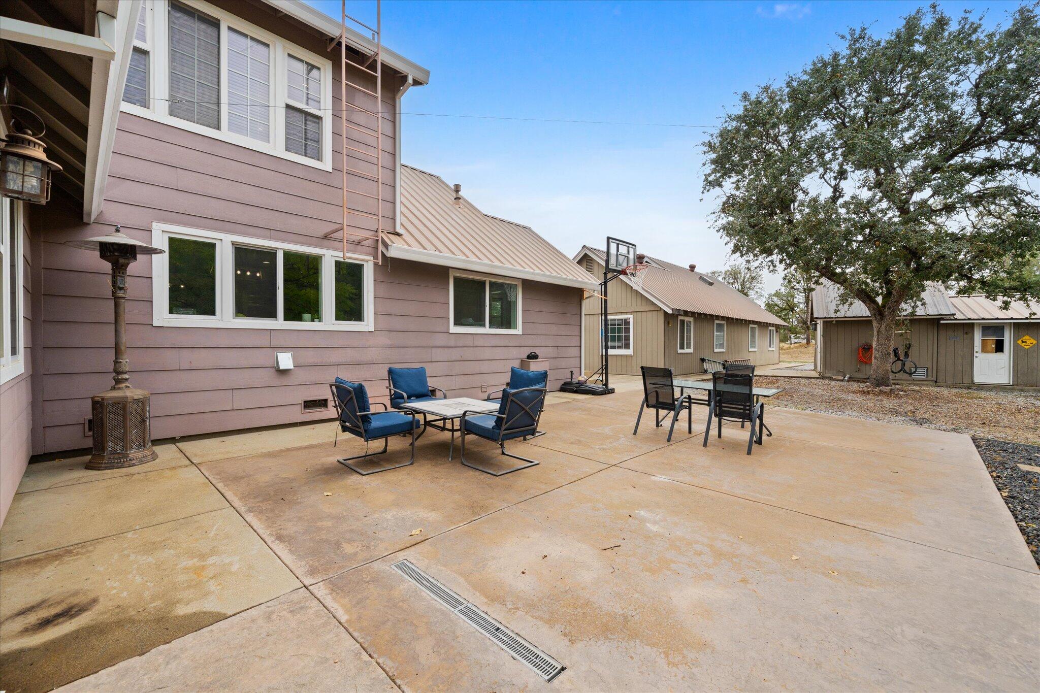 main property photo 51