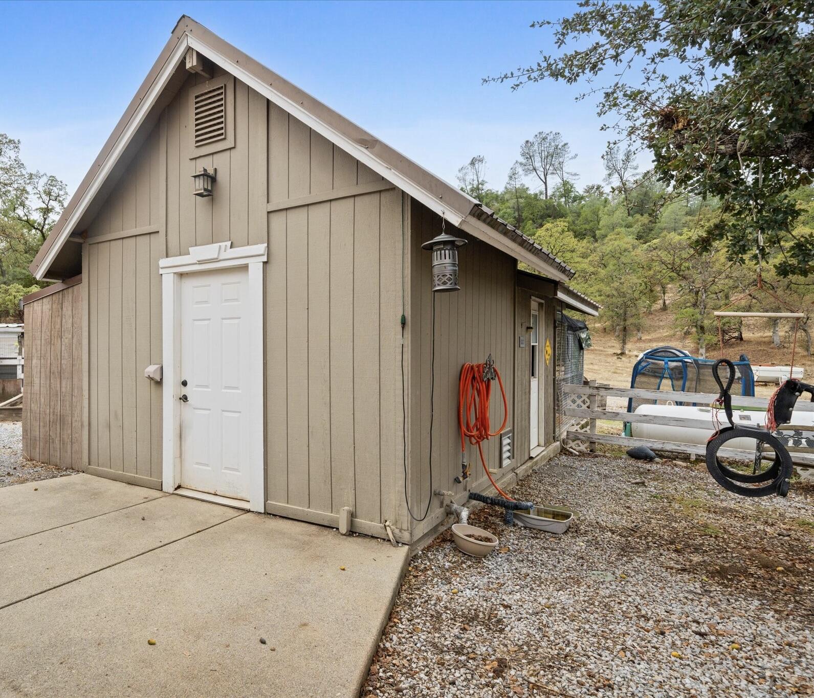main property photo 65