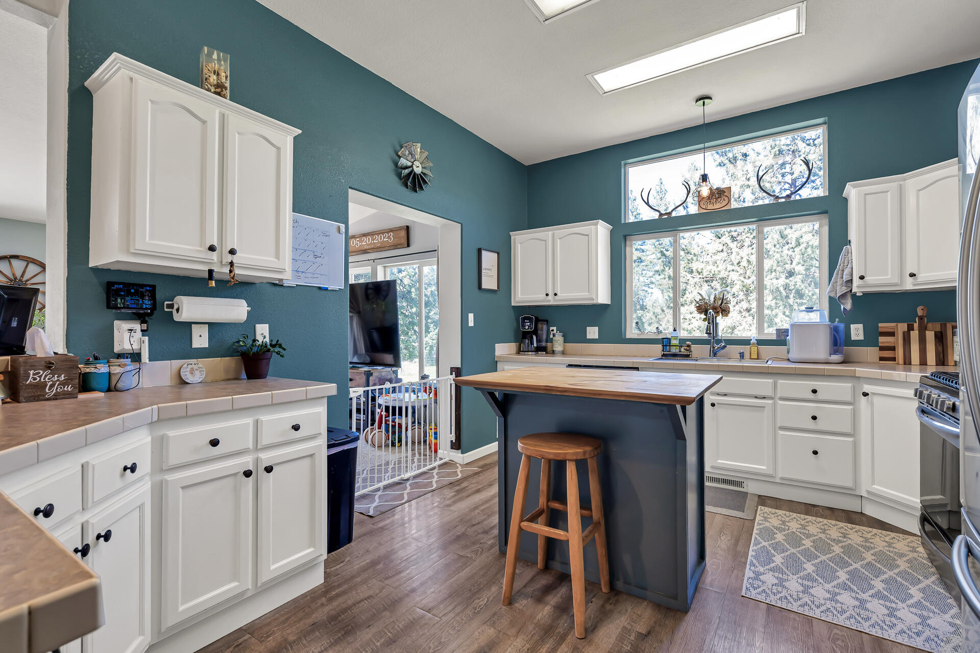 main property photo 20