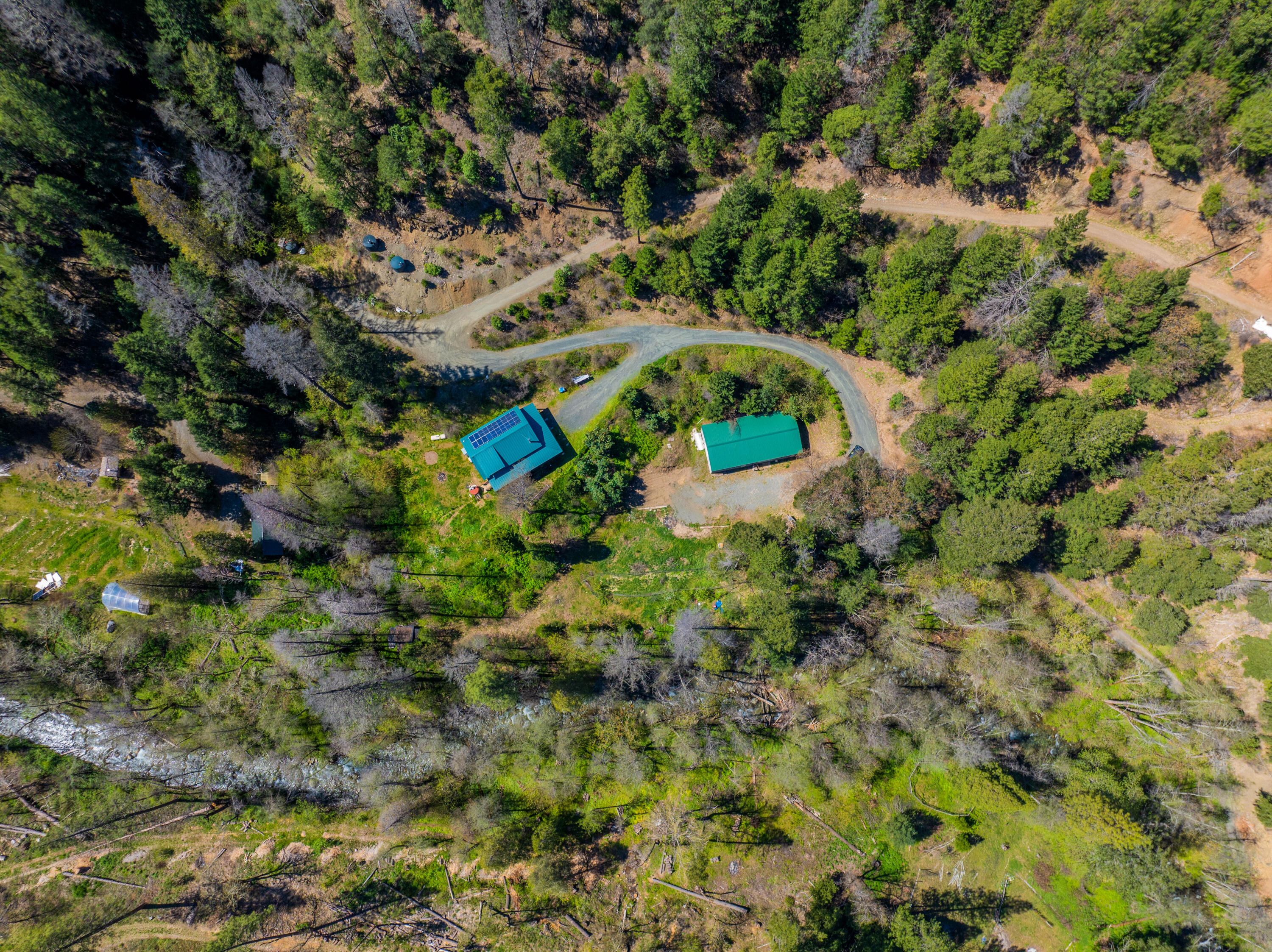 main property photo 37