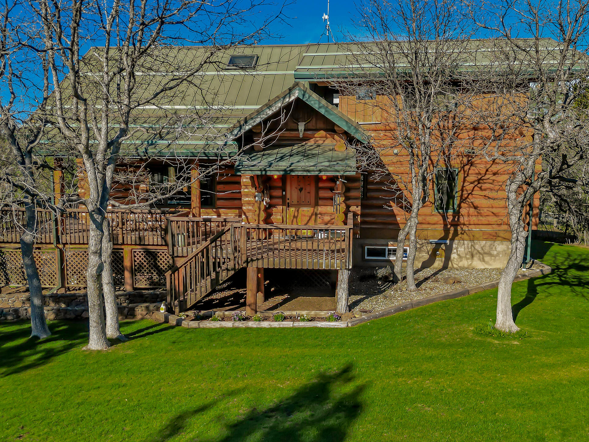 main property photo 13