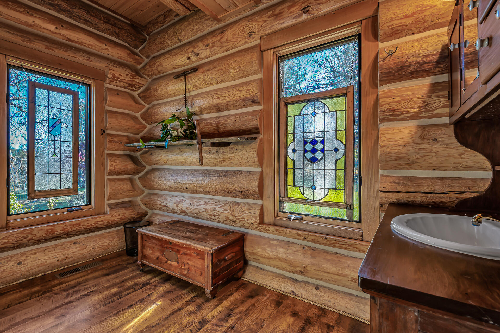 main property photo 45
