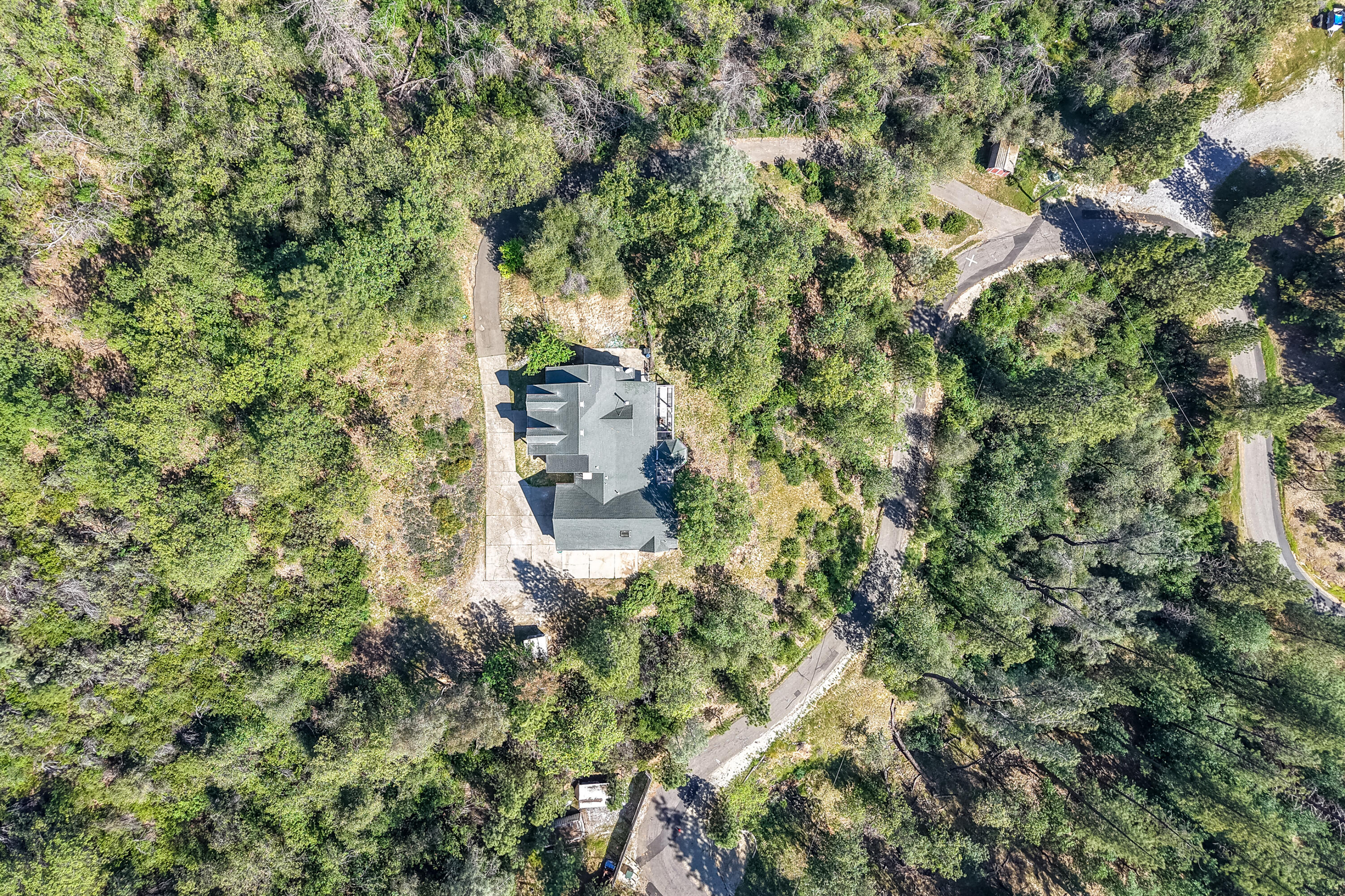 main property photo 47