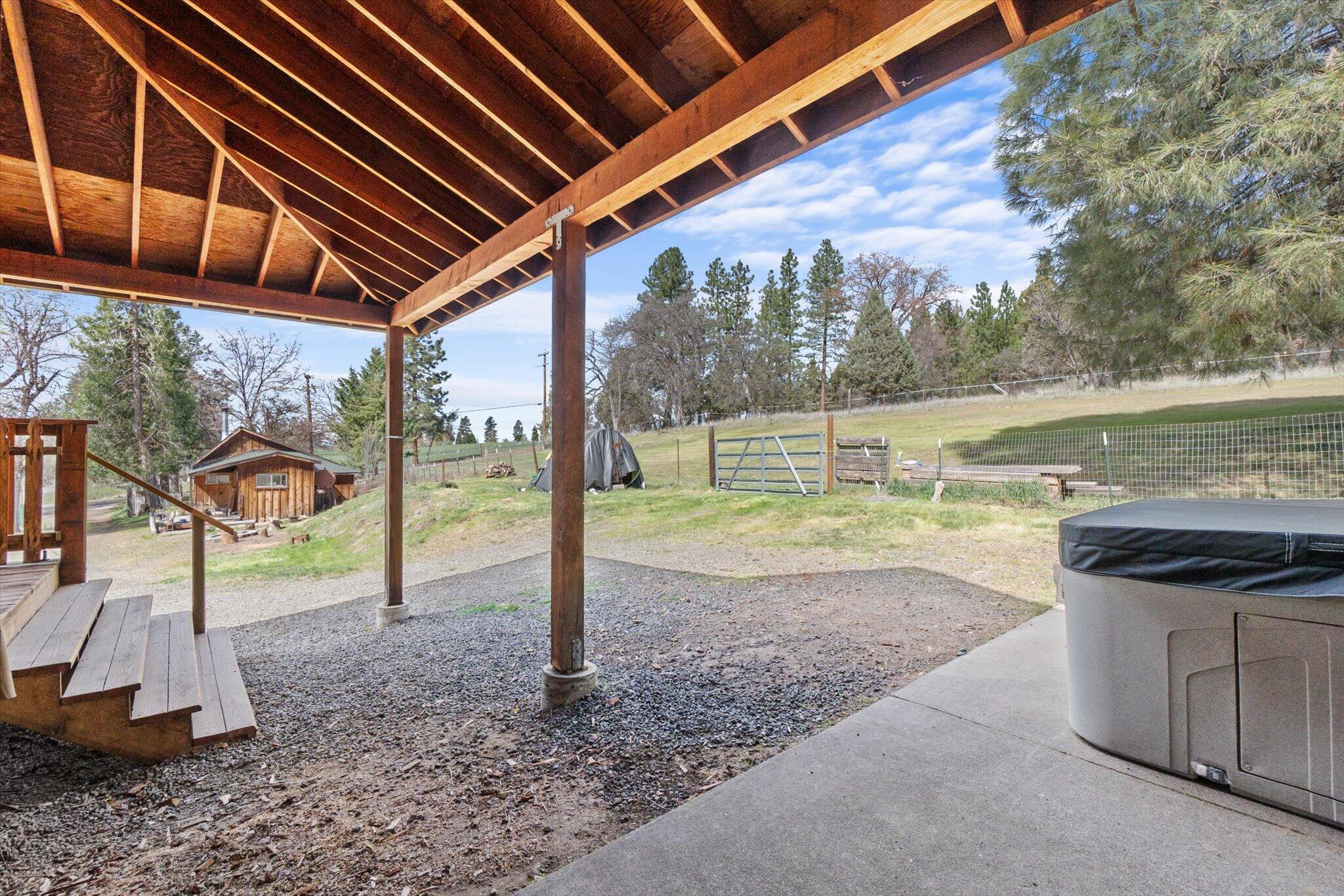 main property photo 41